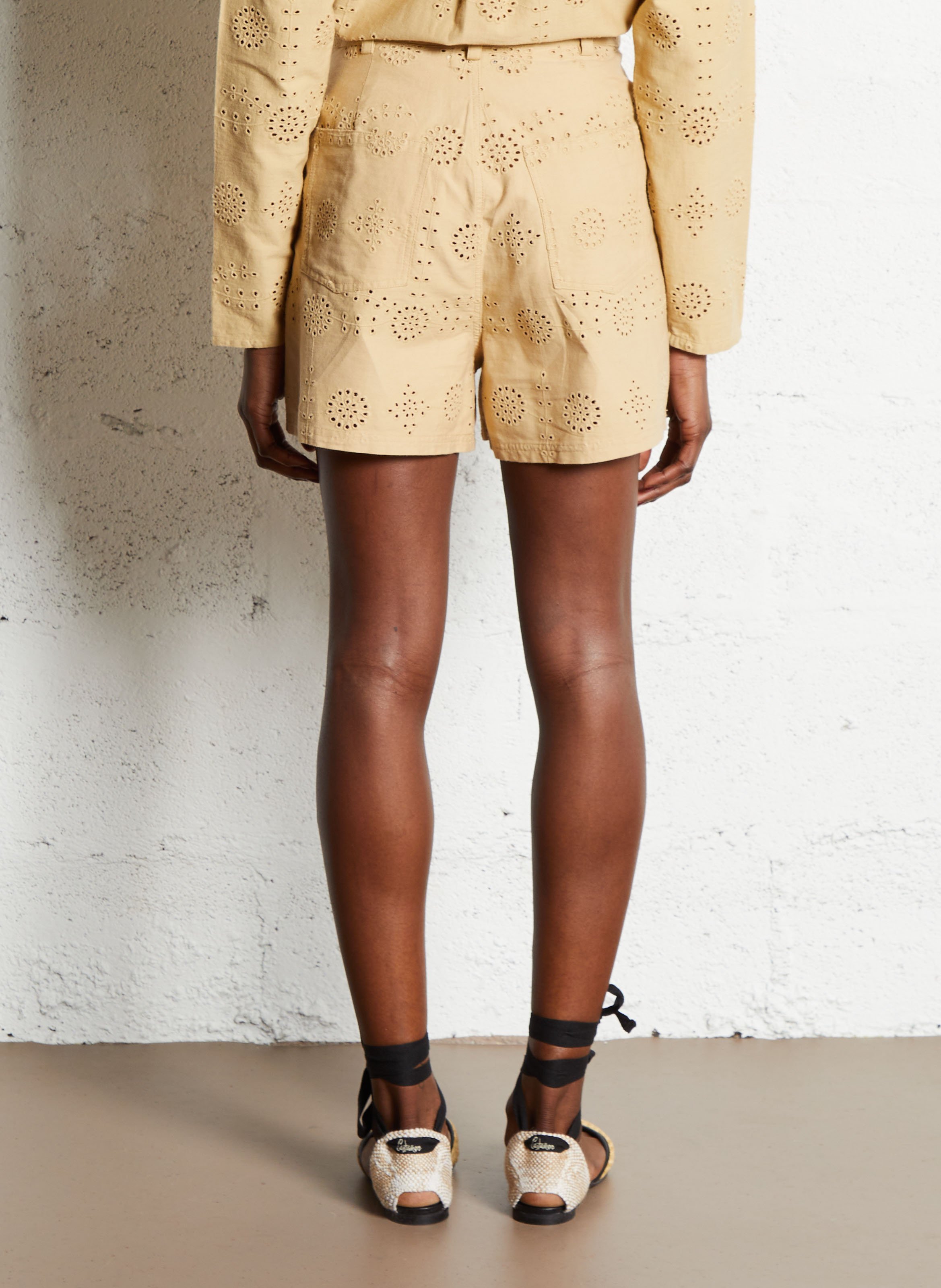 Rechte katoenen broderie short THE NEW SOCIETY Beige