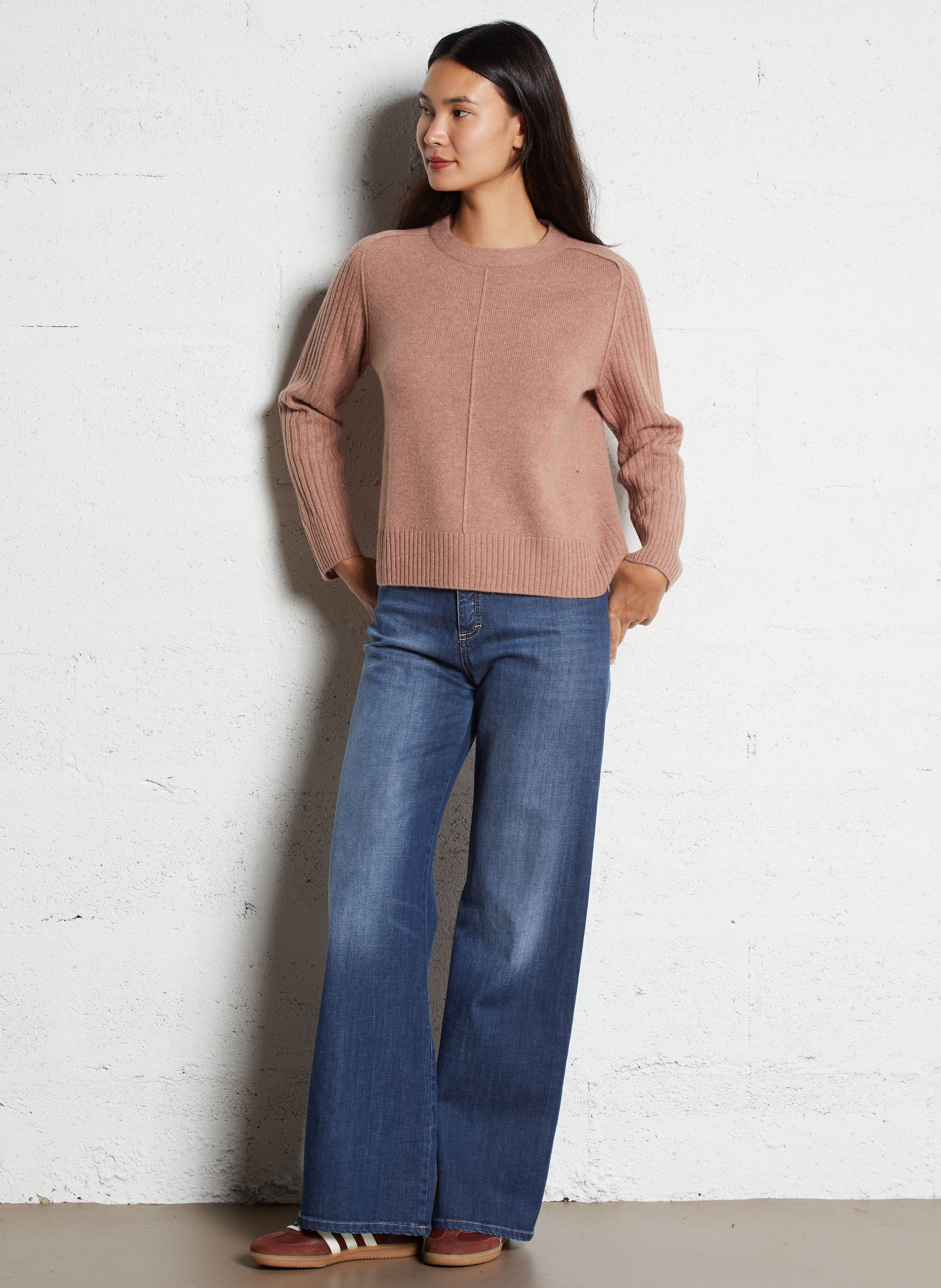 Straight round neck wool sweater MAISON 123 Pink