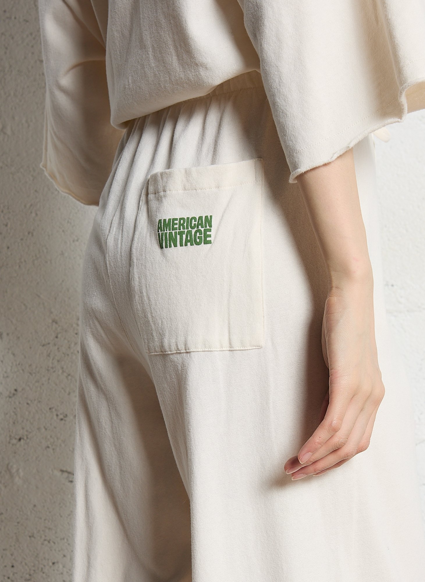 Oversized cotton joggers AMERICAN VINTAGE Beige