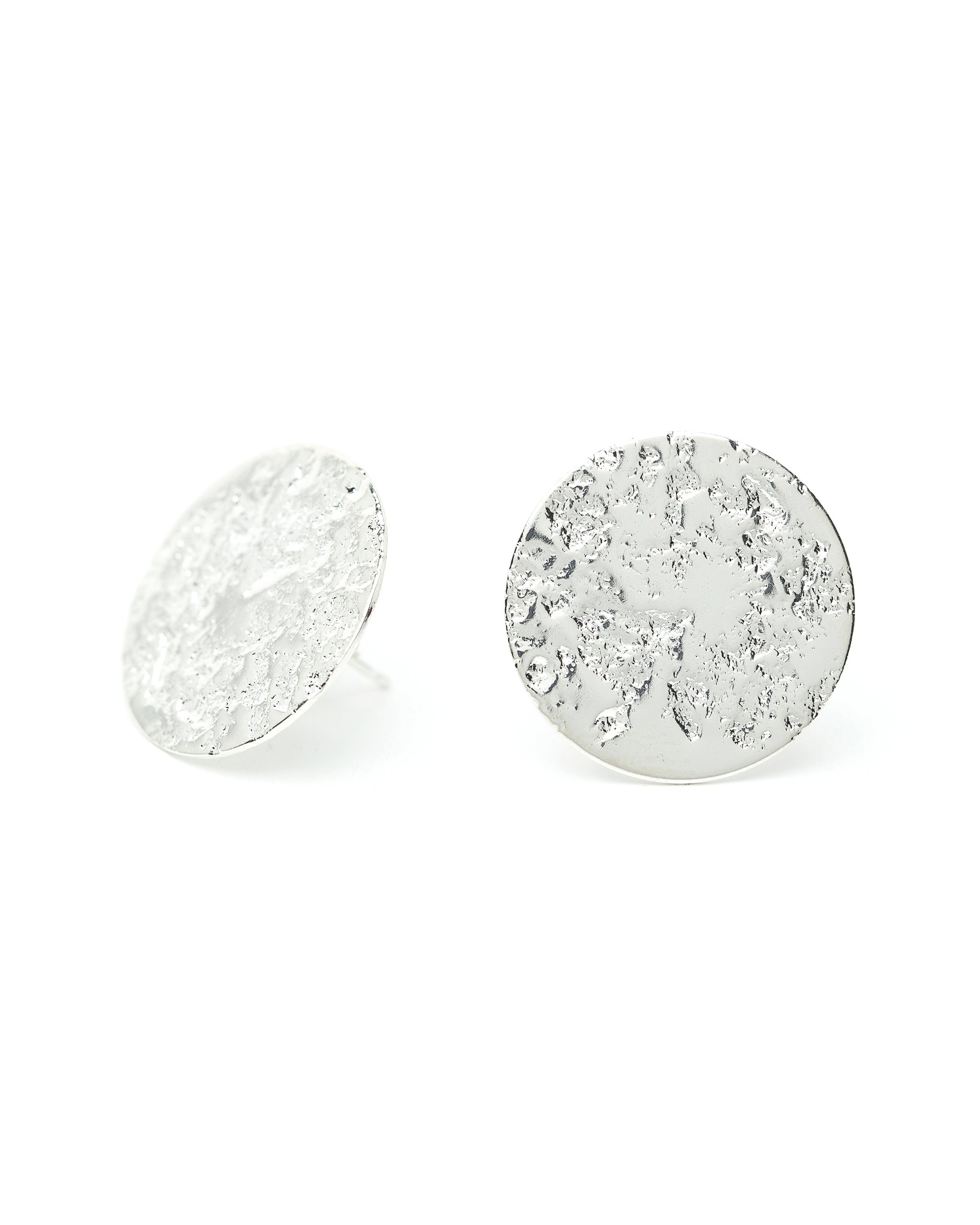 Large hammered silver plated stud earrings MONSIEUR SIMONE