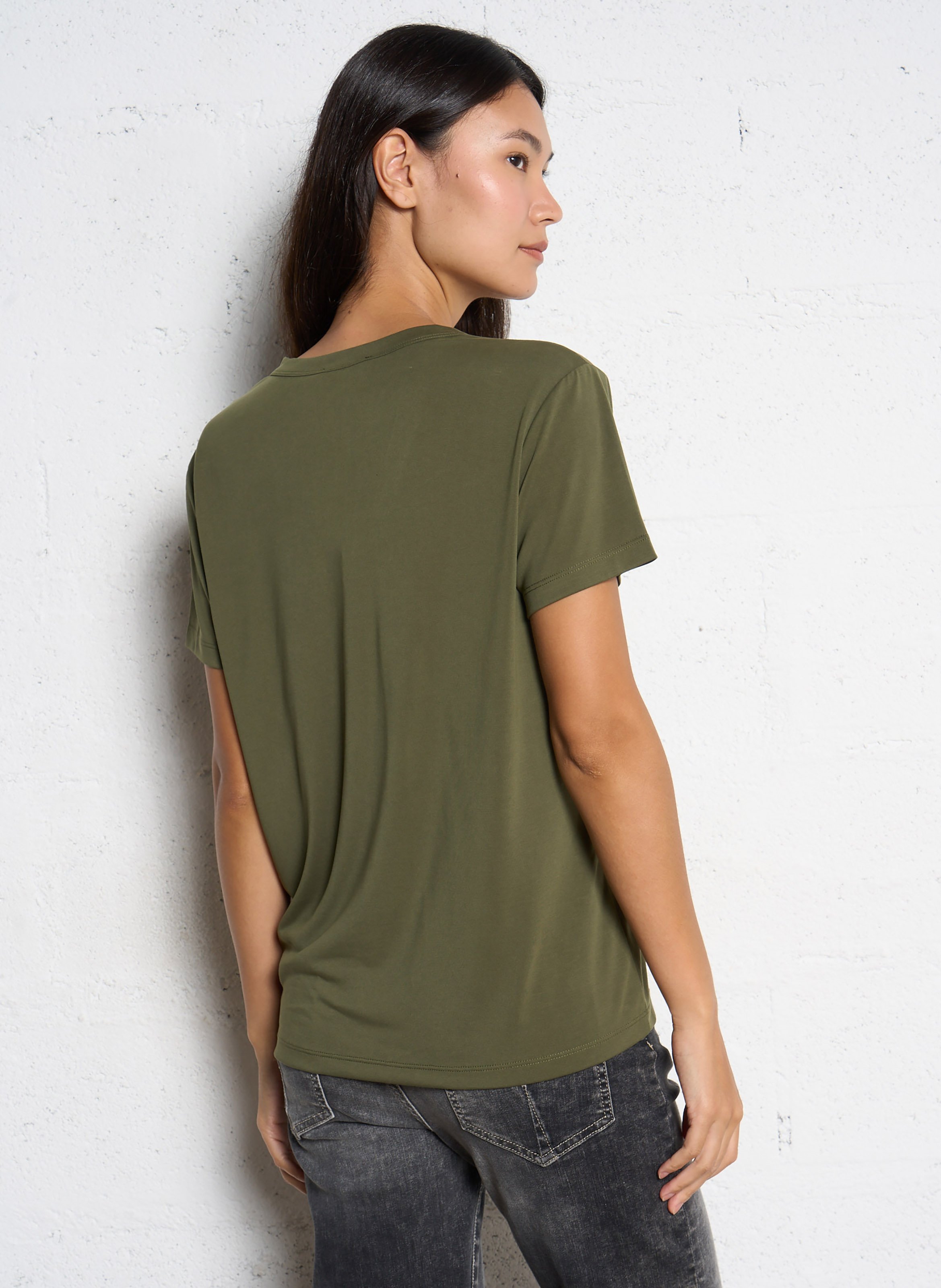 Tee-shirt droit col V  LE TEMPS DES CERISES Vert