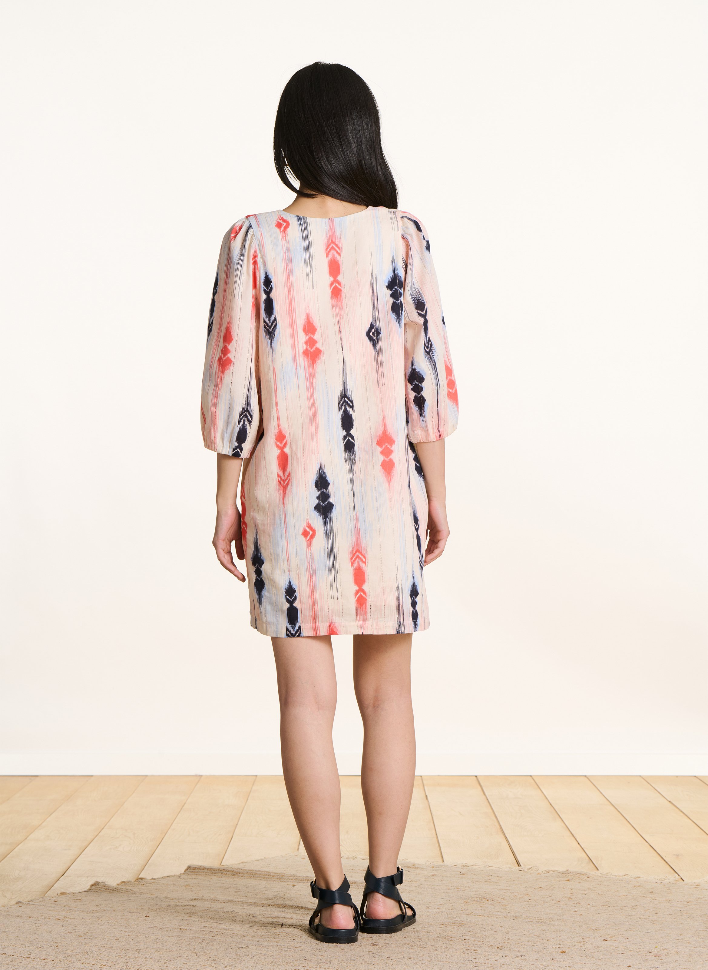 Kurzkleid aus Bio-Baumwolle mit Henley-Ausschnitt LA FEE MARABOUTEE Mehrfarbig