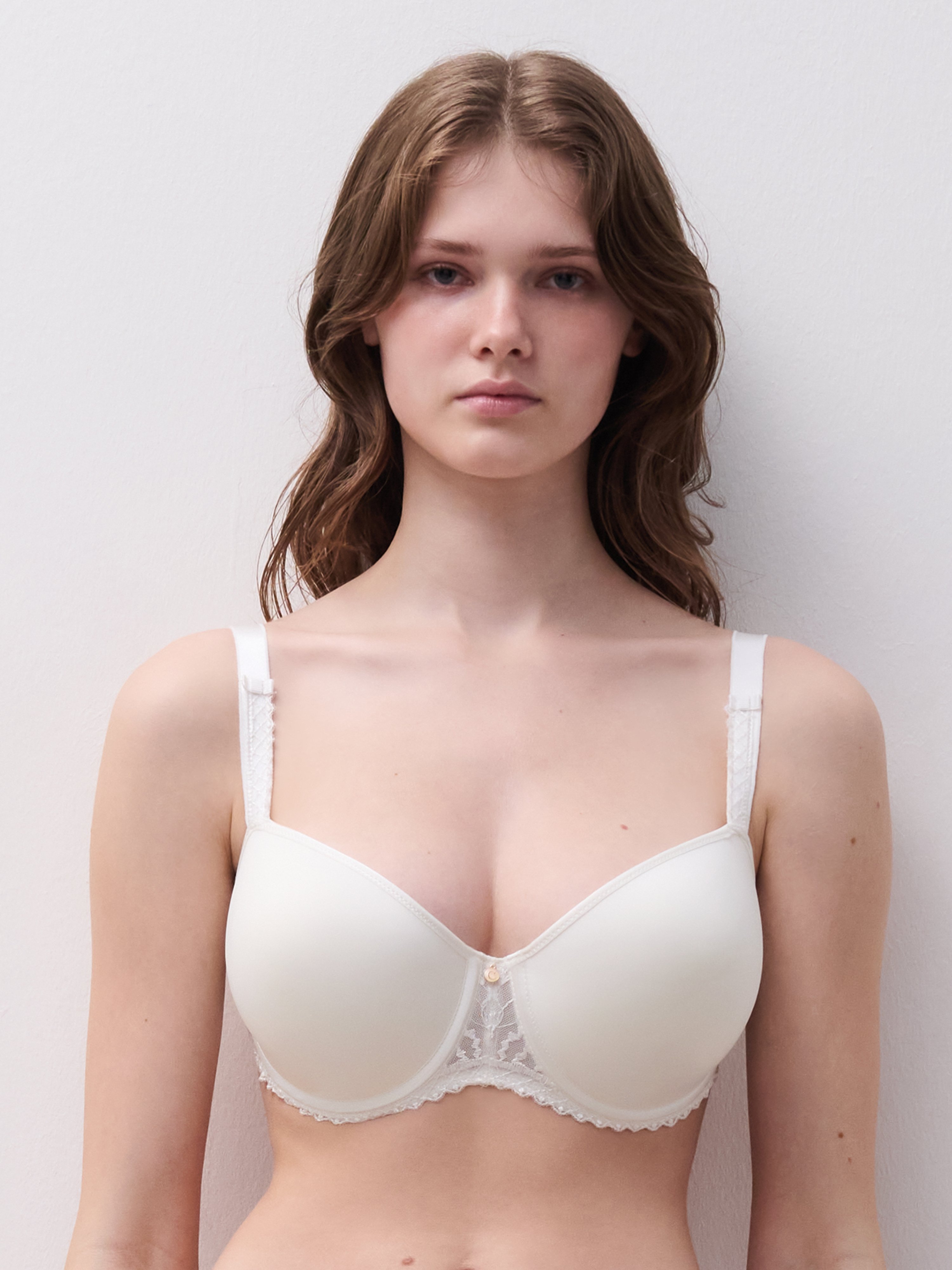Memory foam half-cup bra CHANTELLE Beige