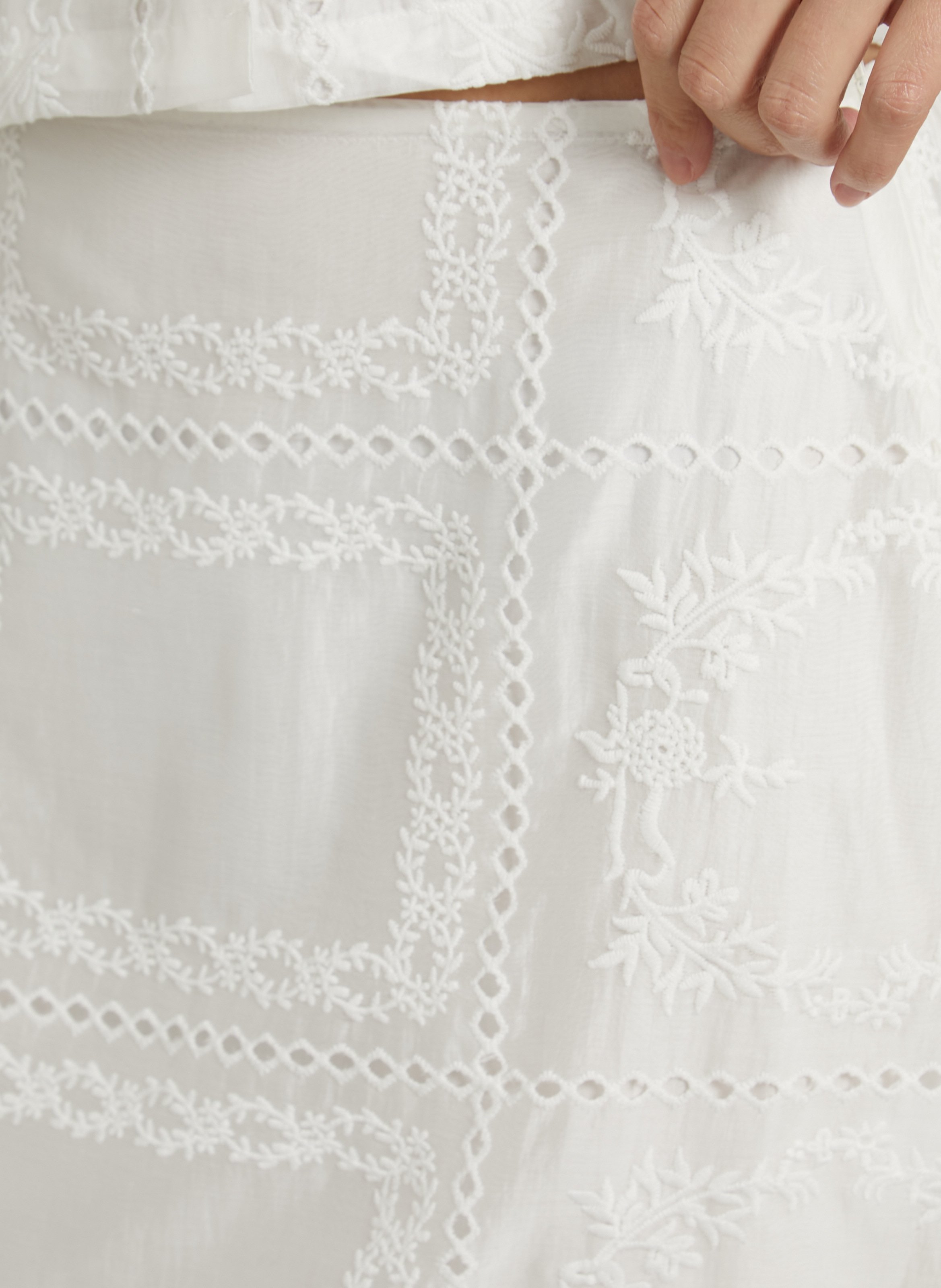 Embroidered midi skirt BERENICE White