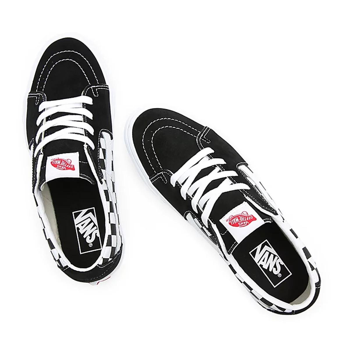 Low-top sneakers VANS Black