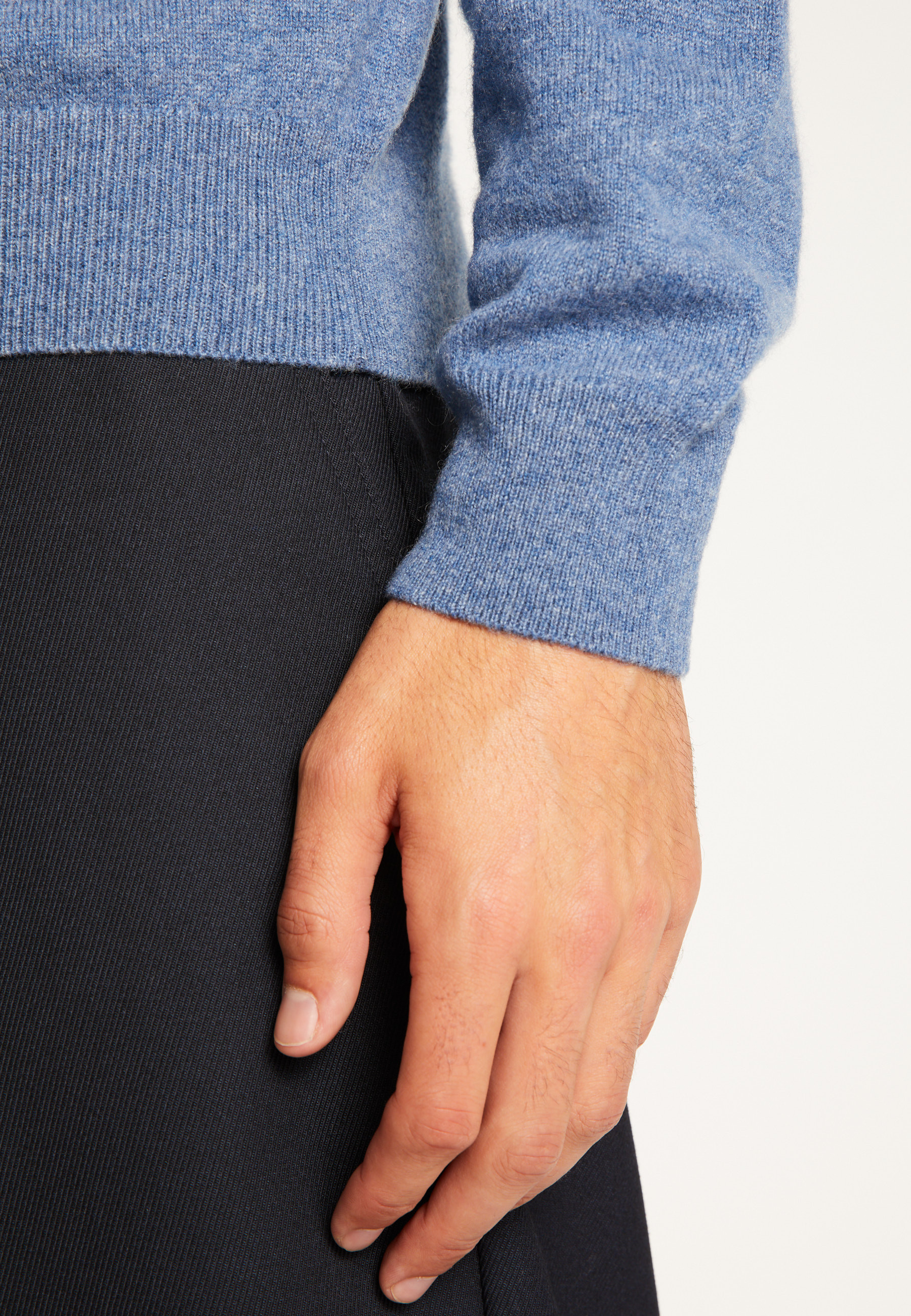 Cashmere sweater MAISON MONTAGUT Blue