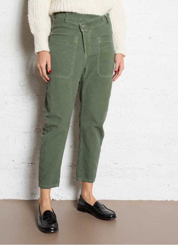 Pantalon droit velours côtelé en coton Odin Vert By bar - Femme | Place des Tendances Pantalon droit velours côtelé en coton Odin Vert By bar - Femme | Place des Tendances