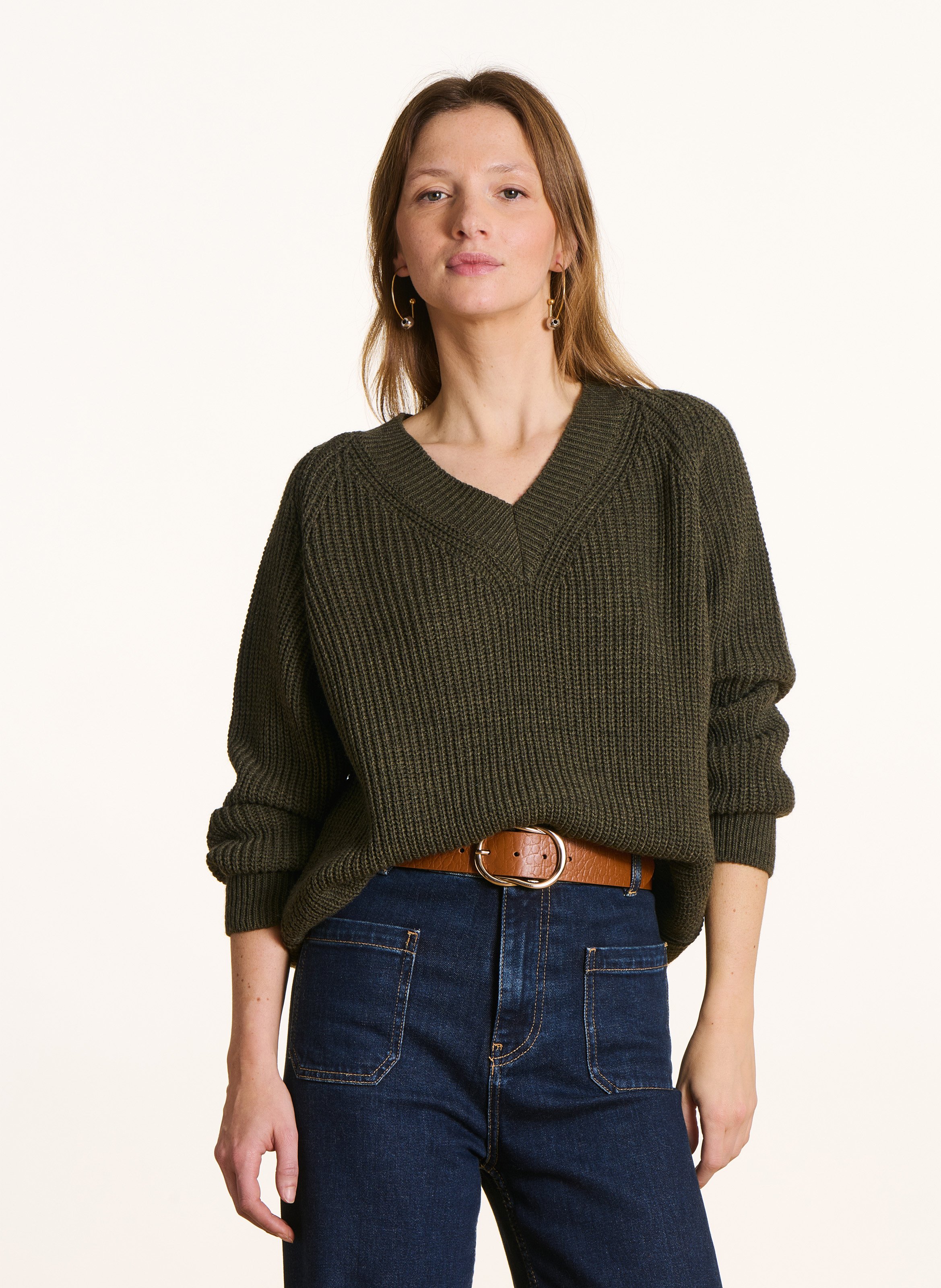 Gerade geschnittener Strick-Mix-Pullover mit V-Ausschnitt LA FEE MARABOUTEE