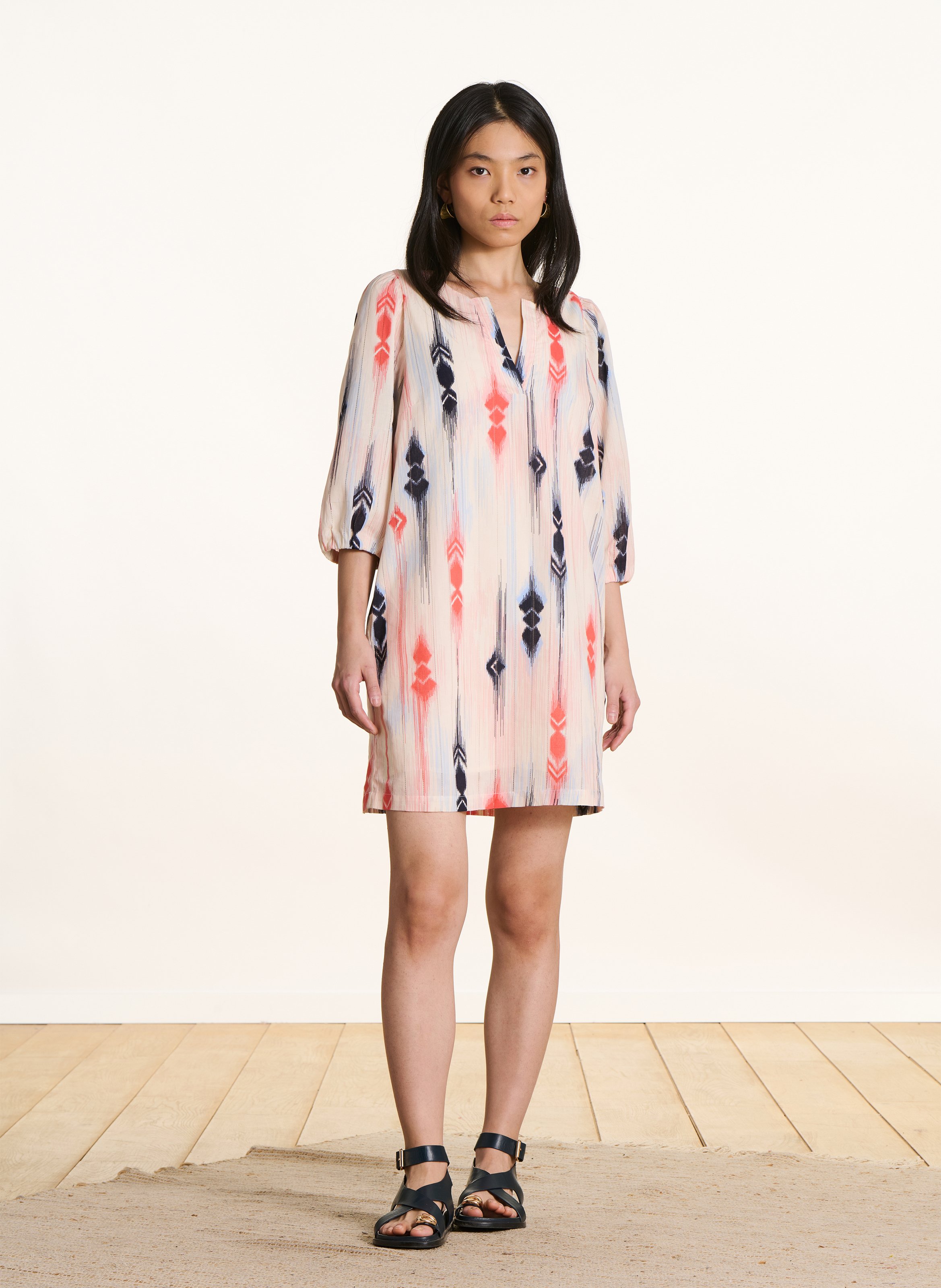 Kurzkleid aus Bio-Baumwolle mit Henley-Ausschnitt LA FEE MARABOUTEE Mehrfarbig