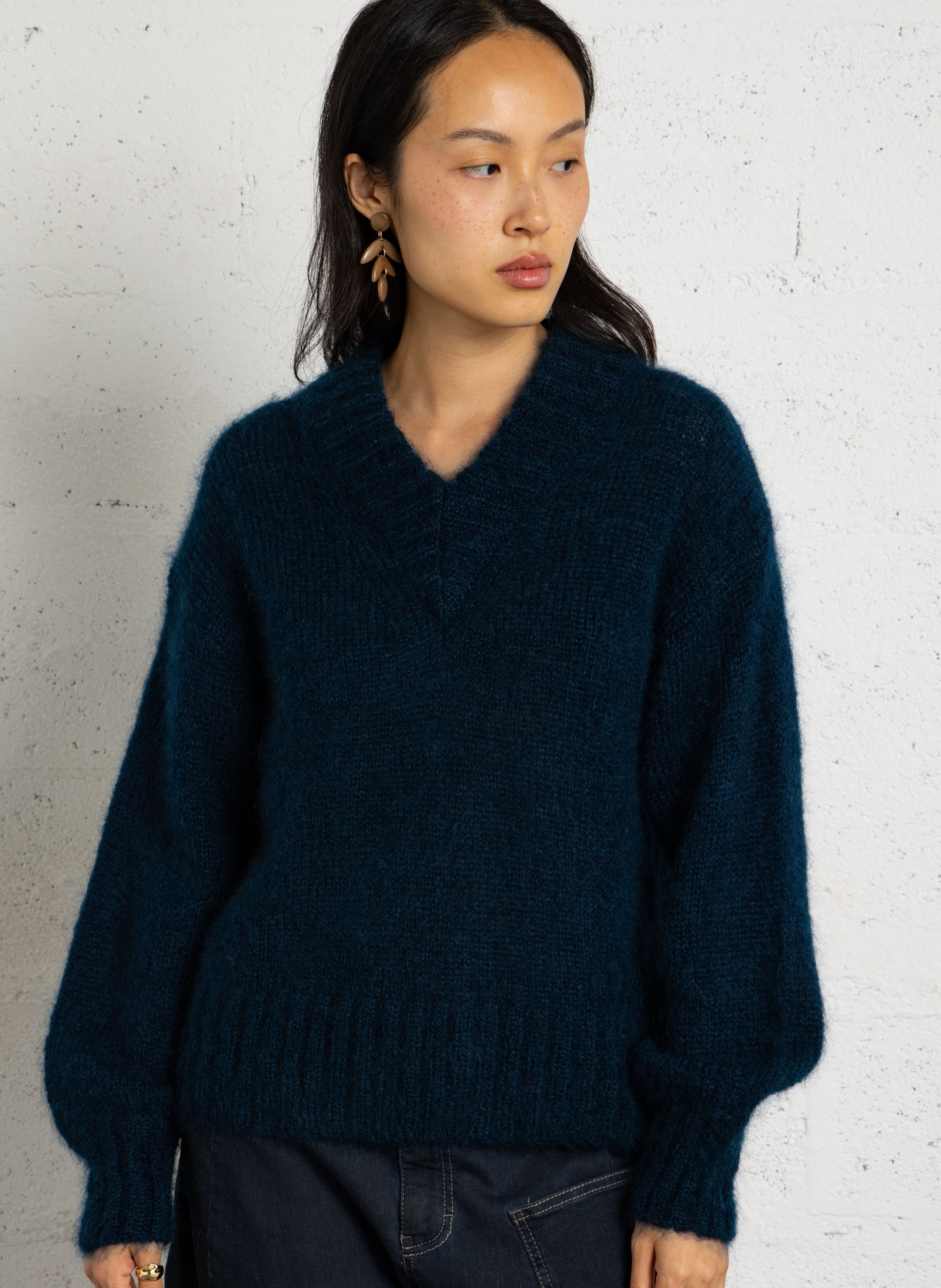 Pull ample col v DES PETITS HAUTS Bleu