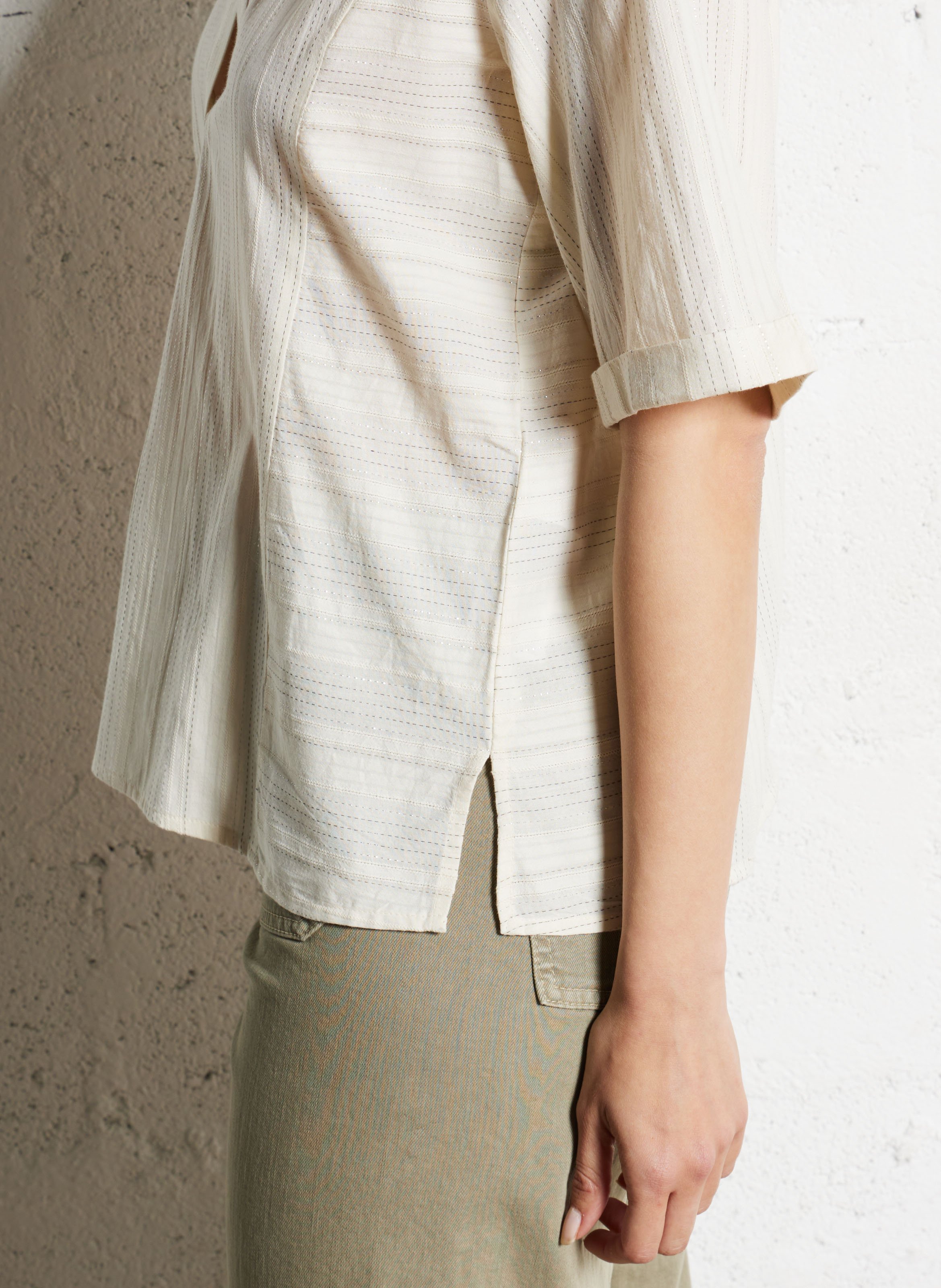 Tunisian collar blouse with metallic threads VILA Beige