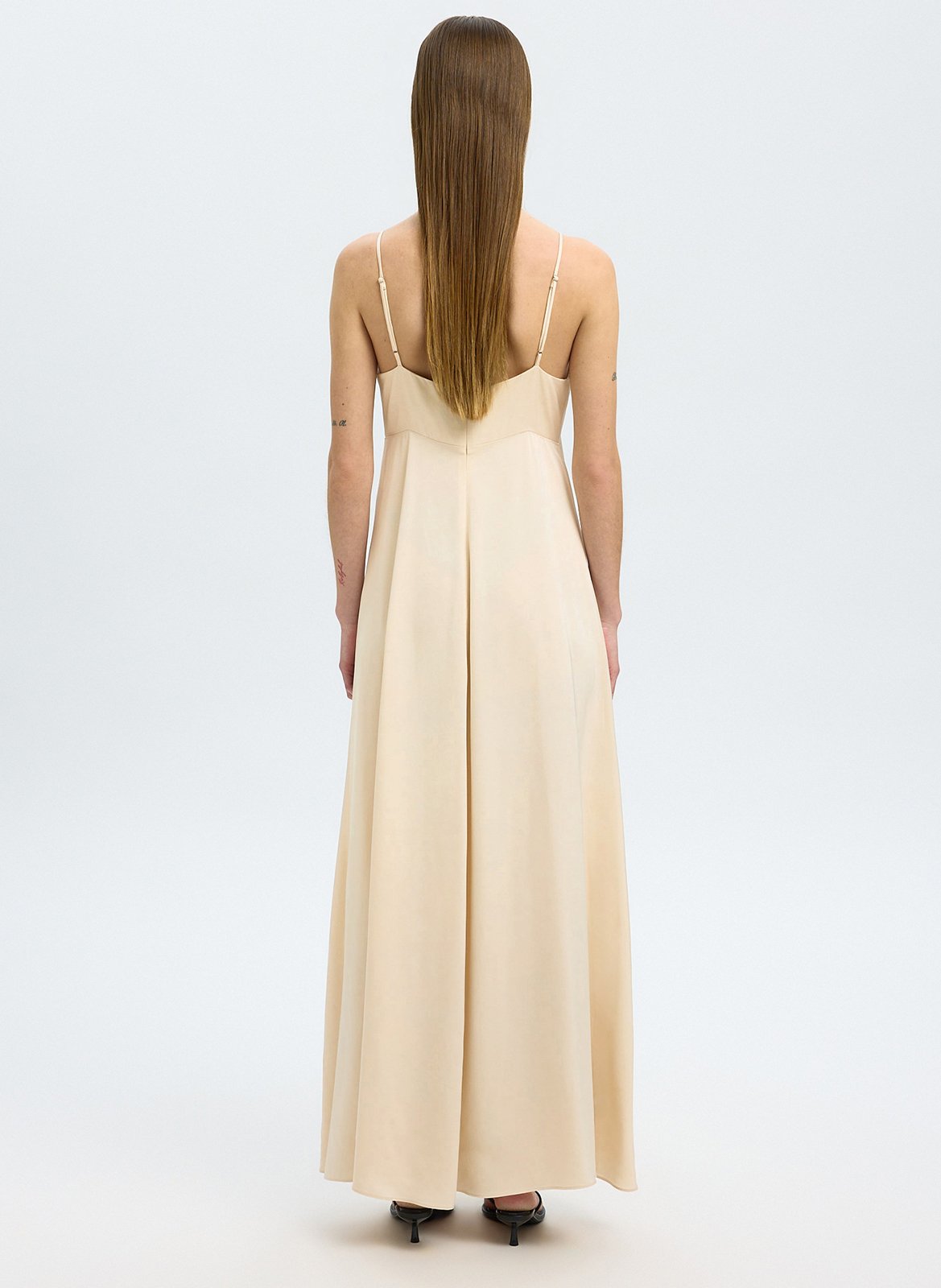 Robe longue col v Beige