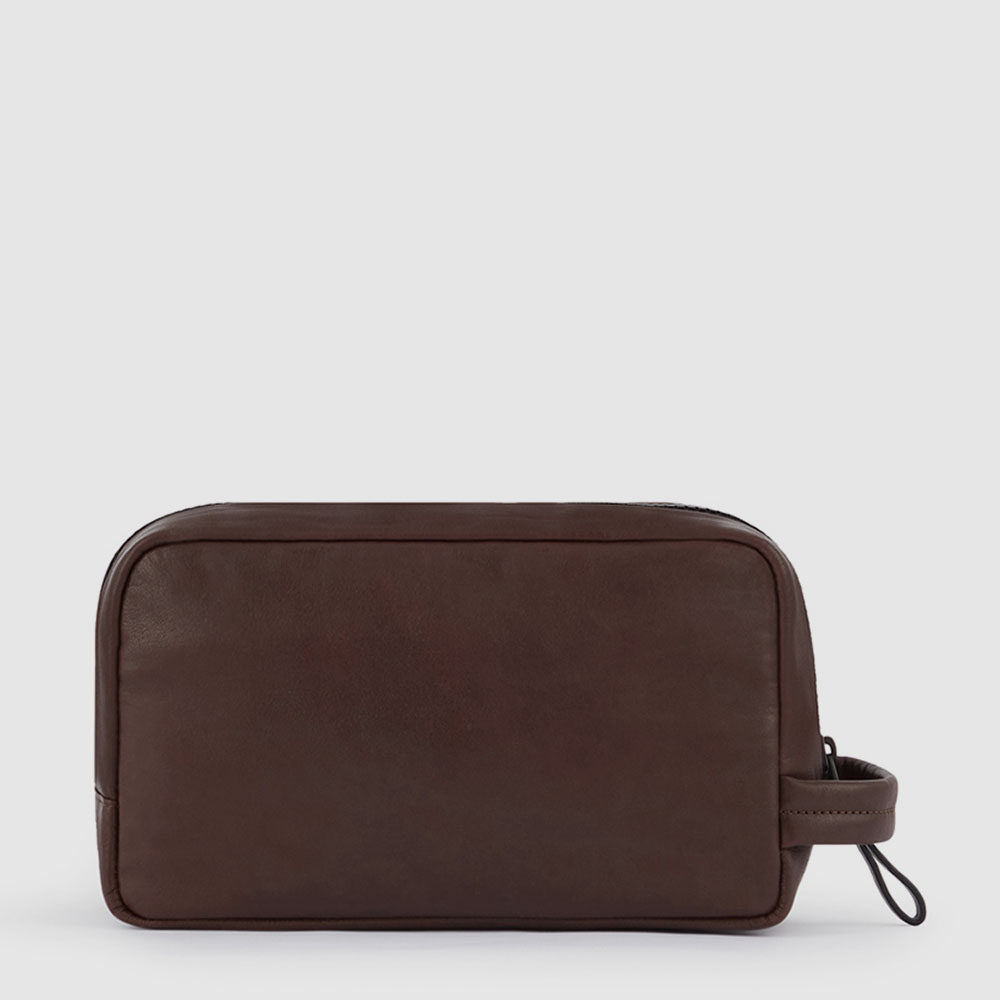 Leather toiletry bag PIQUADRO Brown