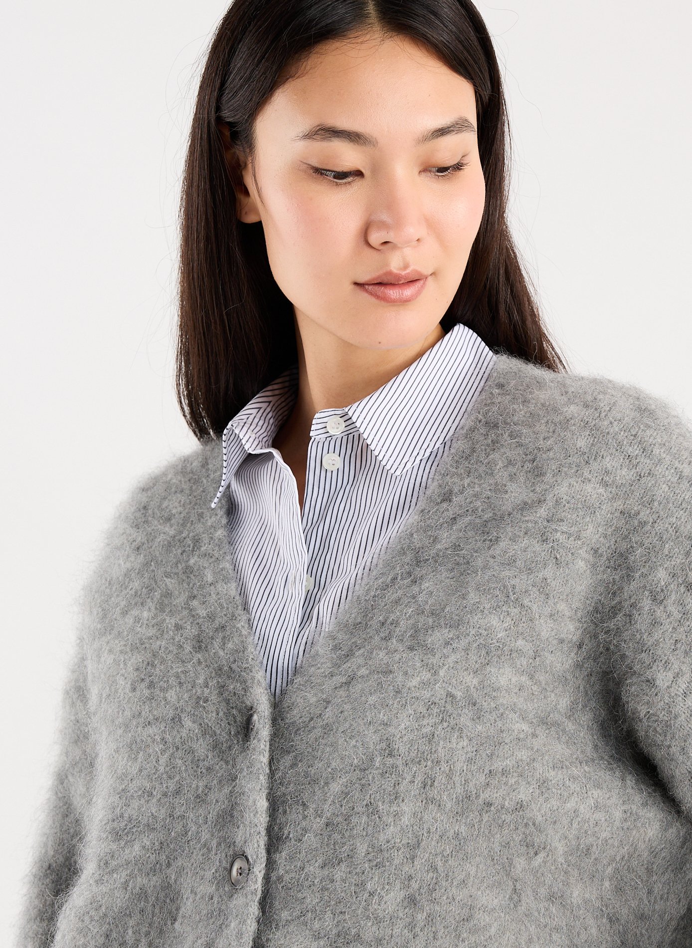 Recht, gebreid vest met V-hals Grijs