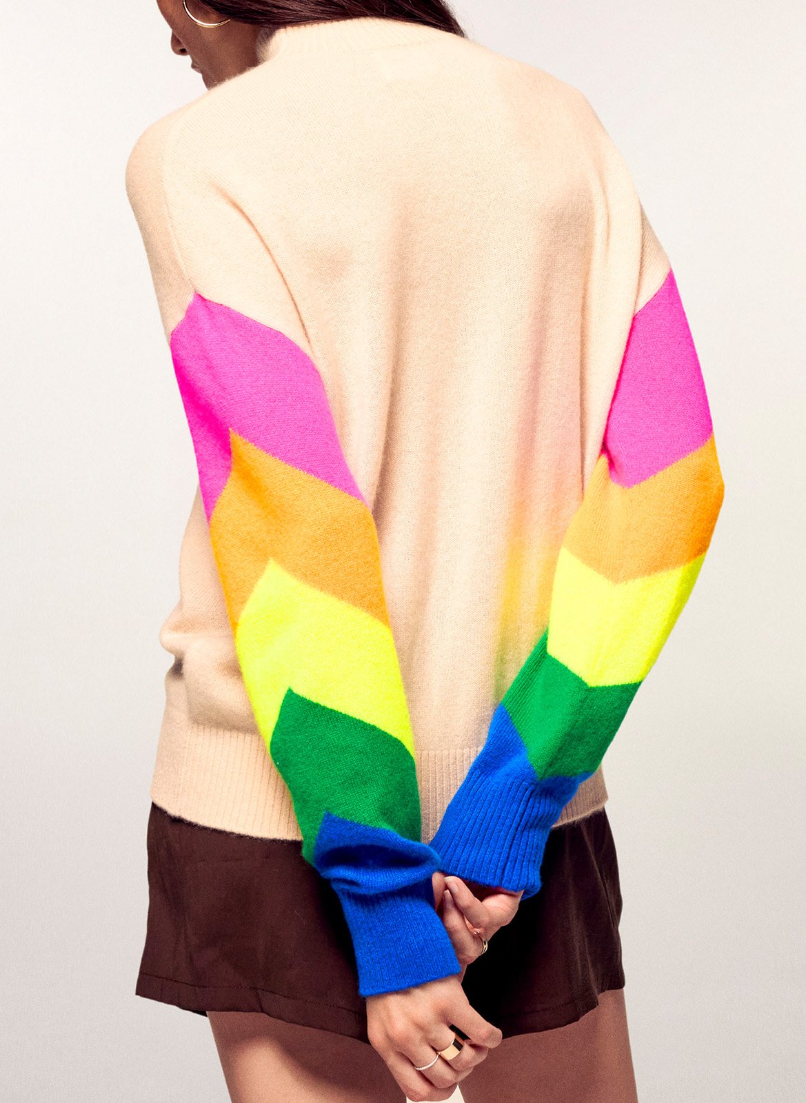 Pull col montant à motifs en cachemire FROM FUTURE Beige