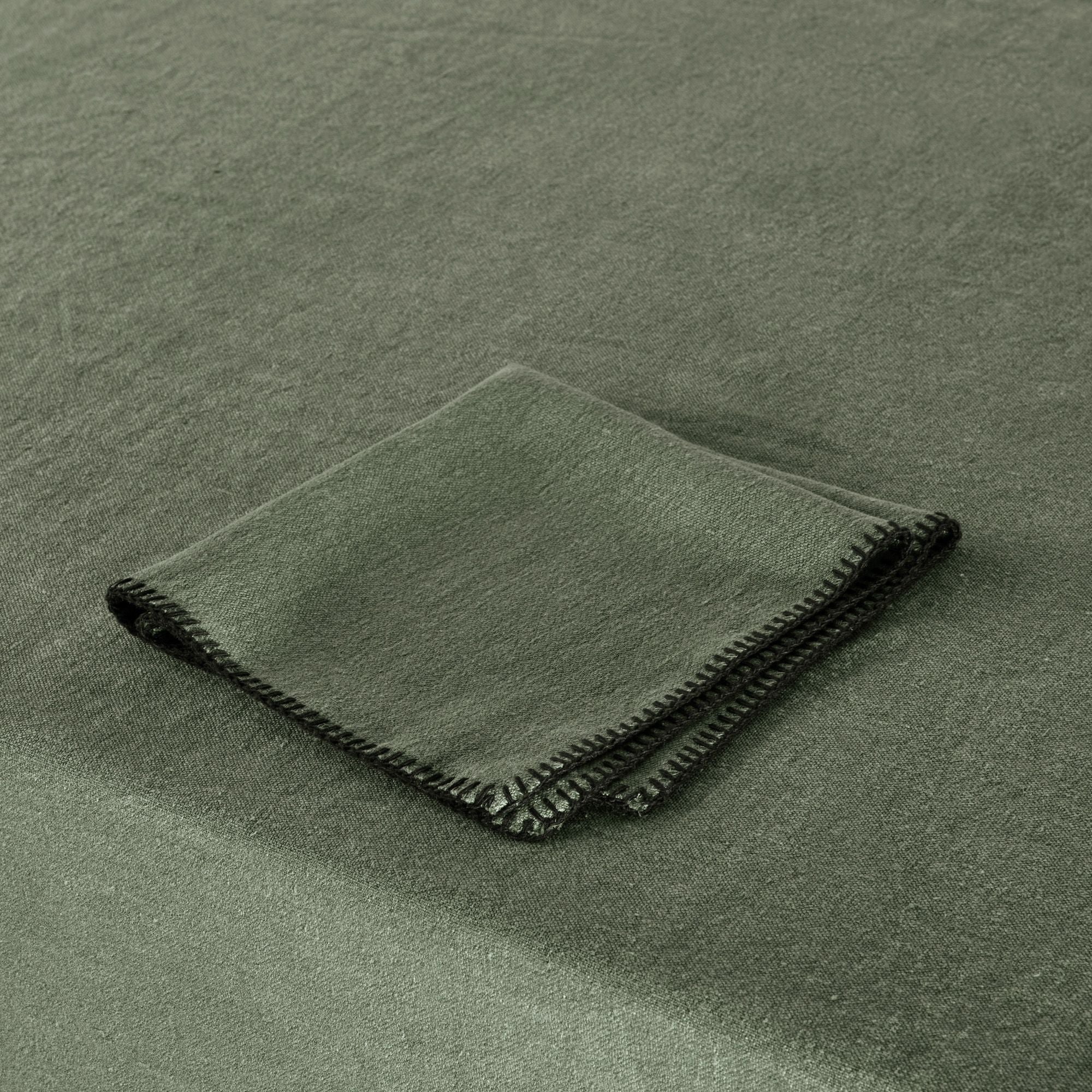 NINO - Linen napkin, 45 x 45 cm MADURA Green