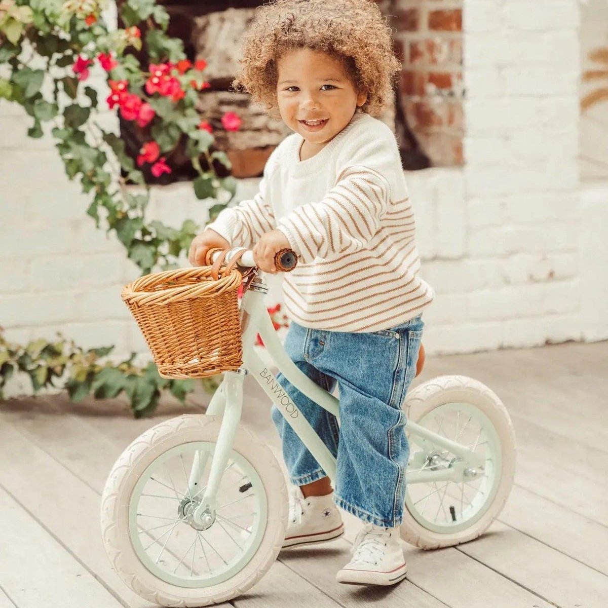 Cream steel balance bike cycling 3-5 years Banwood Green