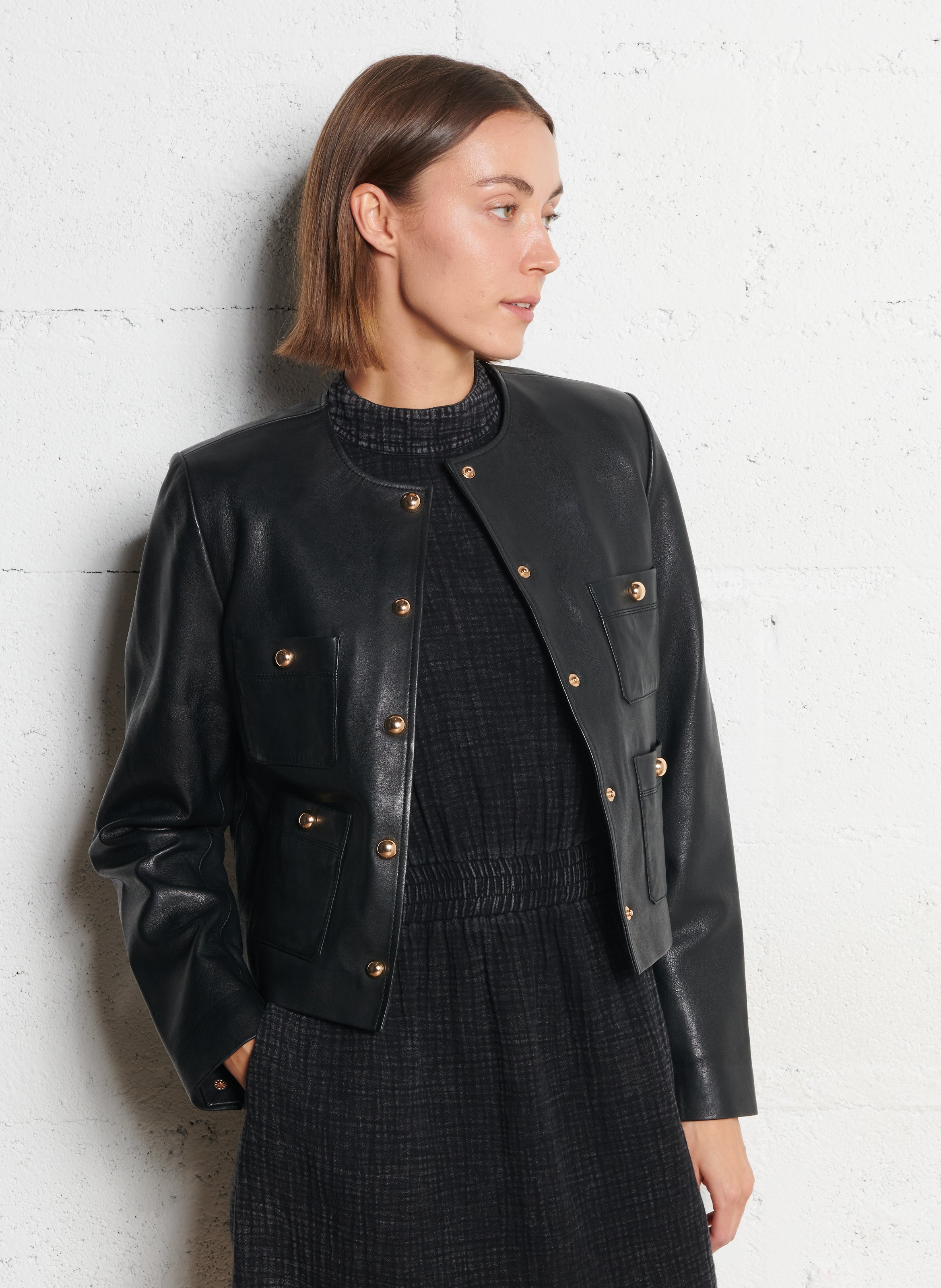 Gerade geschnittene Lederjacke mit Rundhalsausschnitt IKKS Schwarz