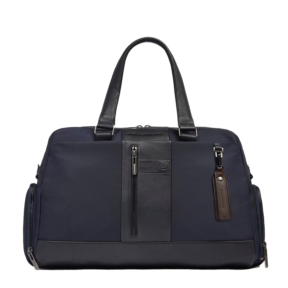 Travel bag made of recycled fabric with shoe compartment and trolley strap PIQUADRO Blue