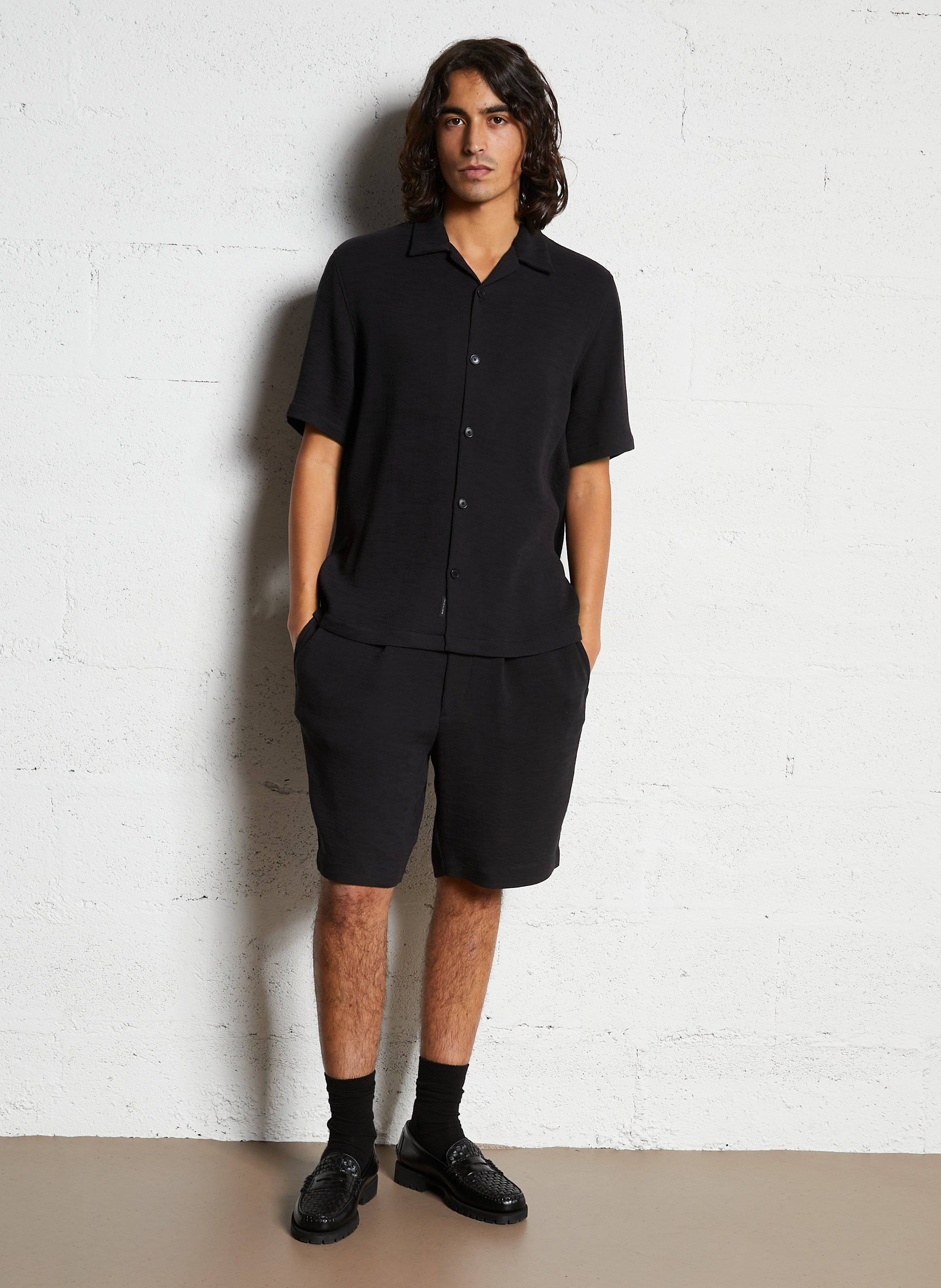 Gerade Bermuda-Shorts aus einfarbiger plissierter Strickware IKKS Schwarz