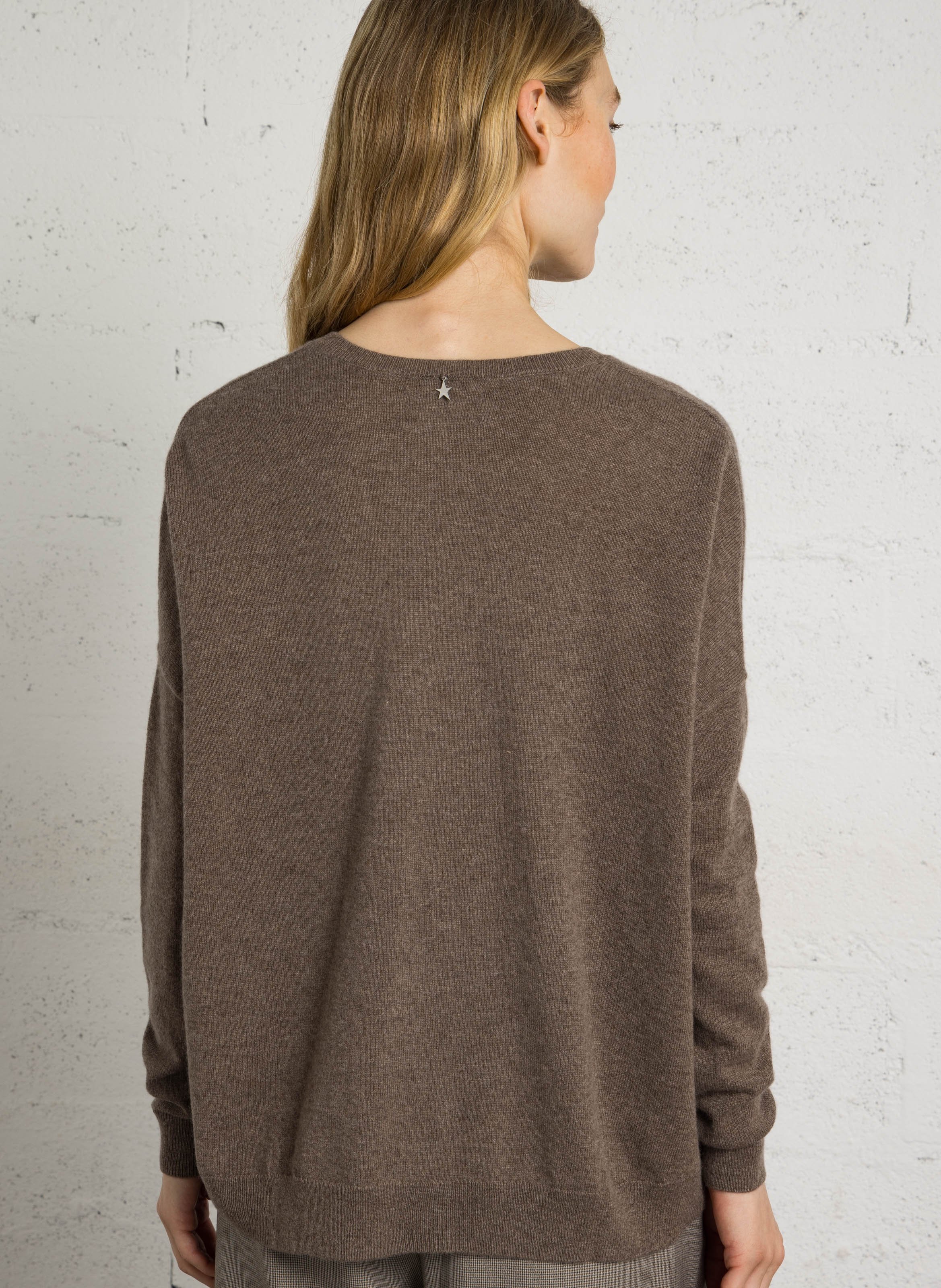 Pull ample col V en cachemire SUD EXPRESS Marron