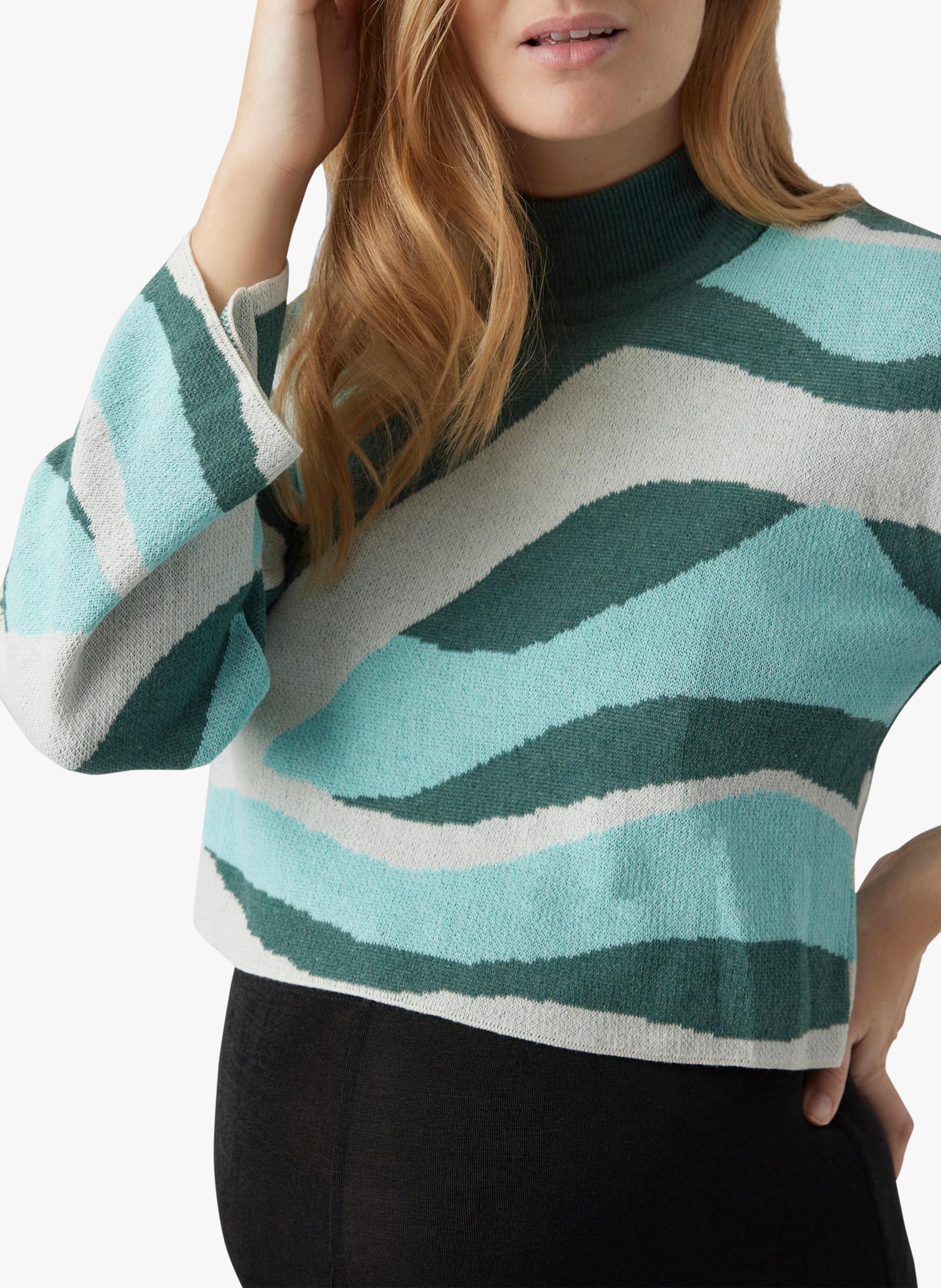 Short maternity sweater MAMALICIOUS Blue