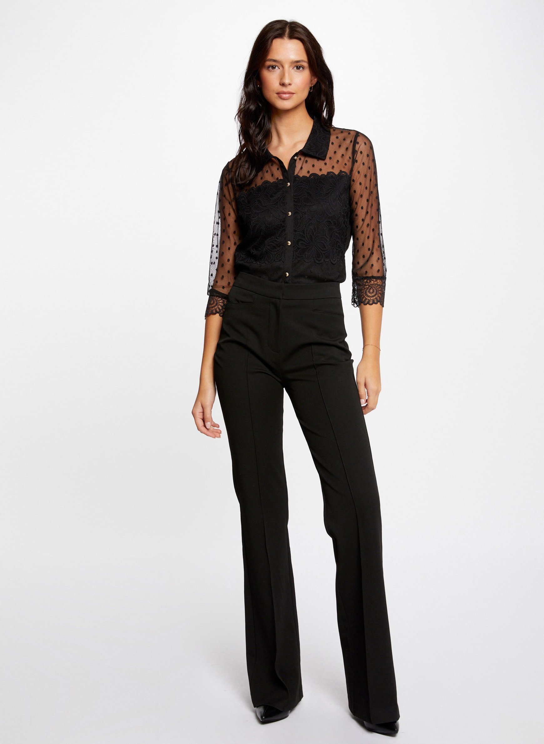 Rechte top met reverskraag en plumetisborduursel MORGAN Zwart