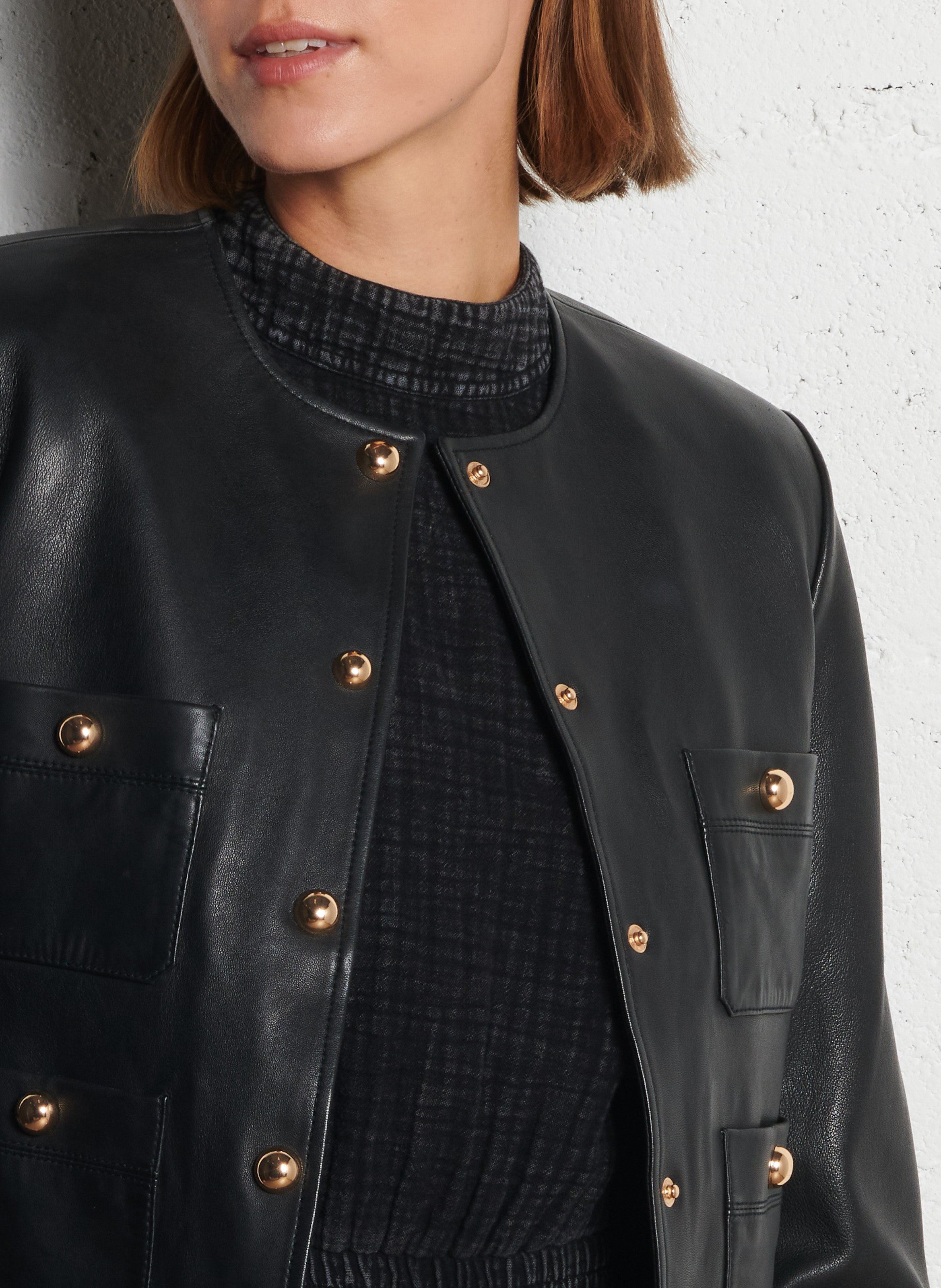 Gerade geschnittene Lederjacke mit Rundhalsausschnitt IKKS Schwarz