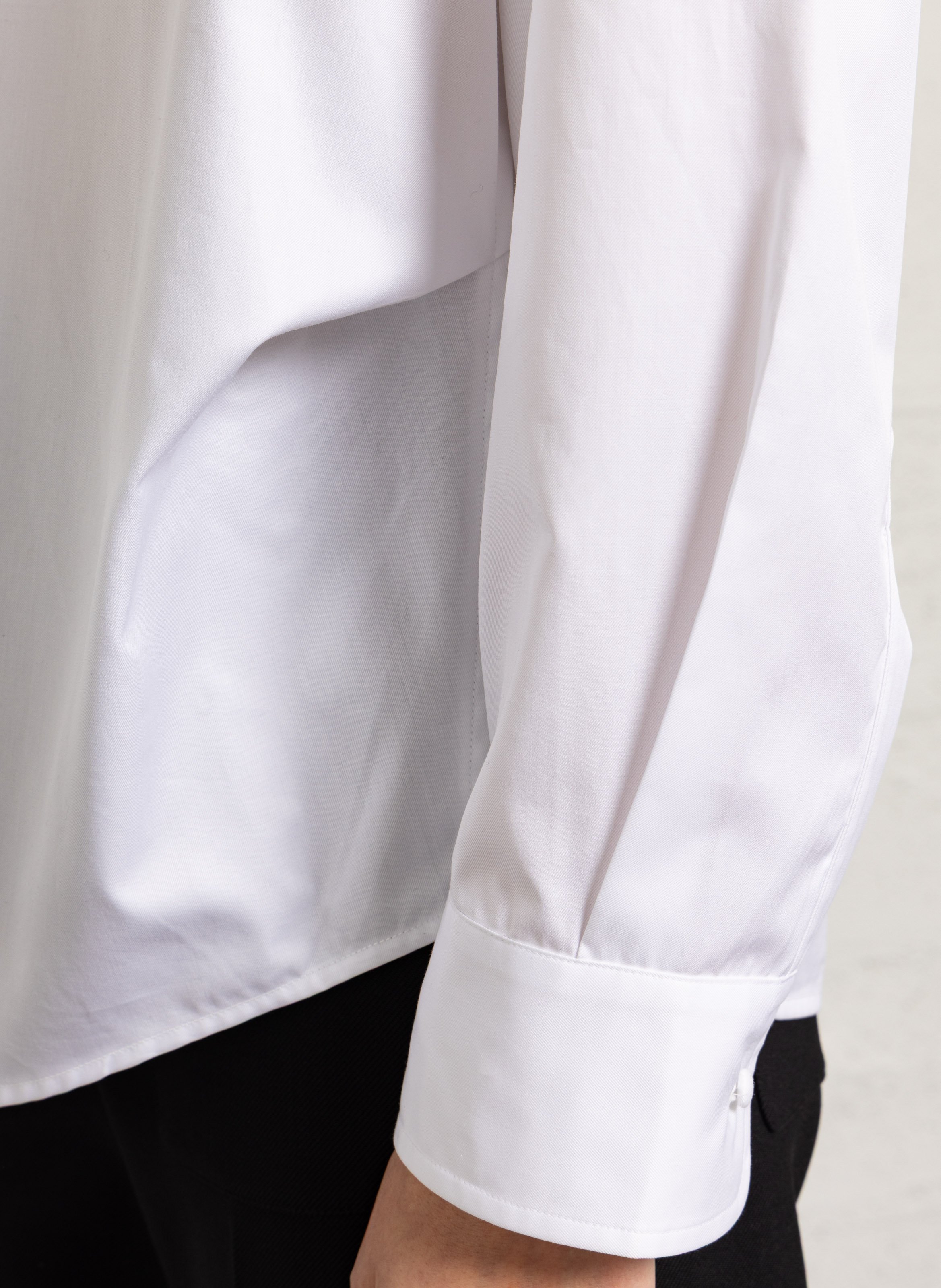 Chemise asymétrique à col drapé MARGAUX LONNBERG Blanc