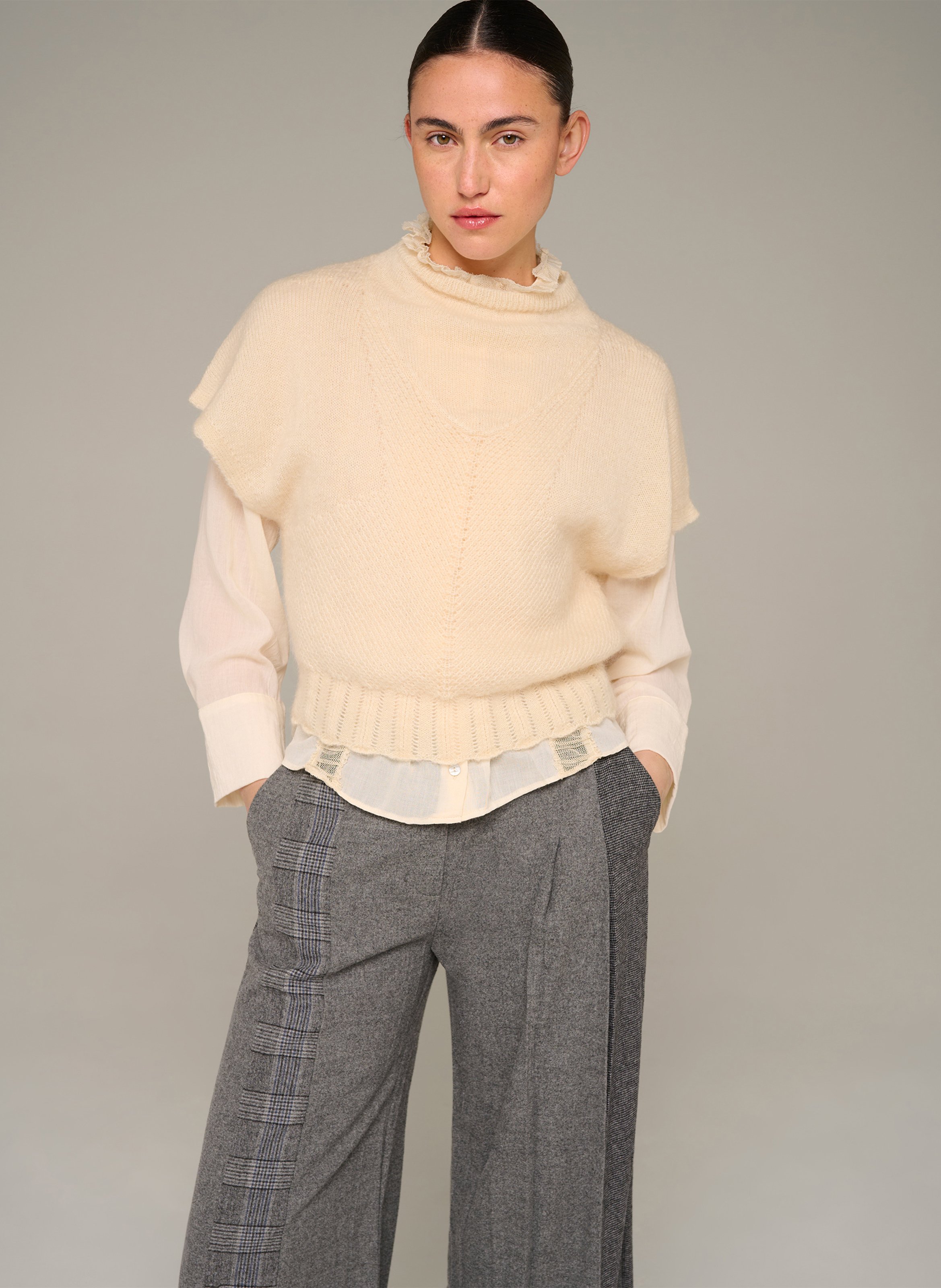 Taillierter Kurzarm-Pullover aus Wollmischung COTELAC