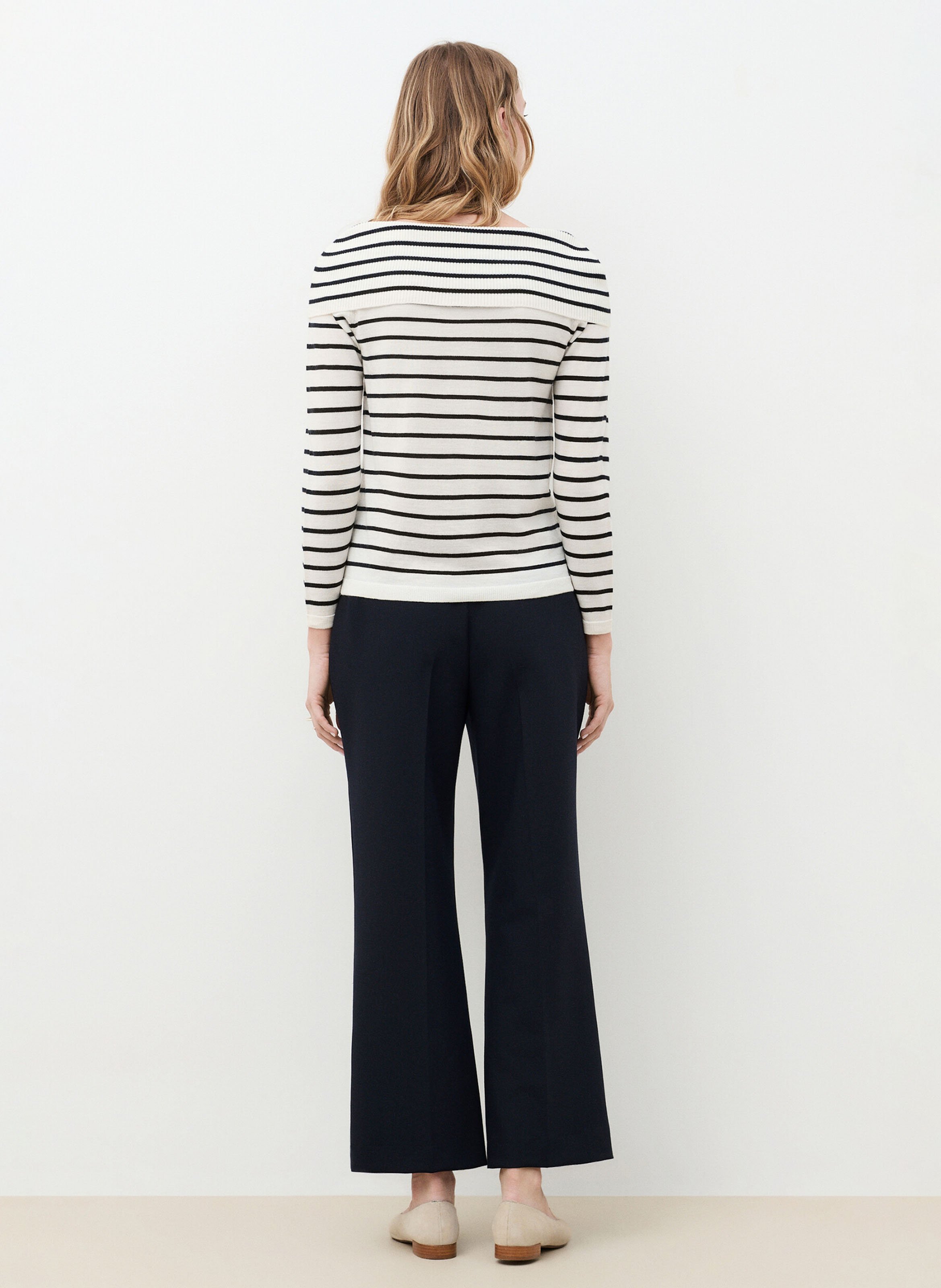 Pull ajusté en laine mélangée CAROLL Beige