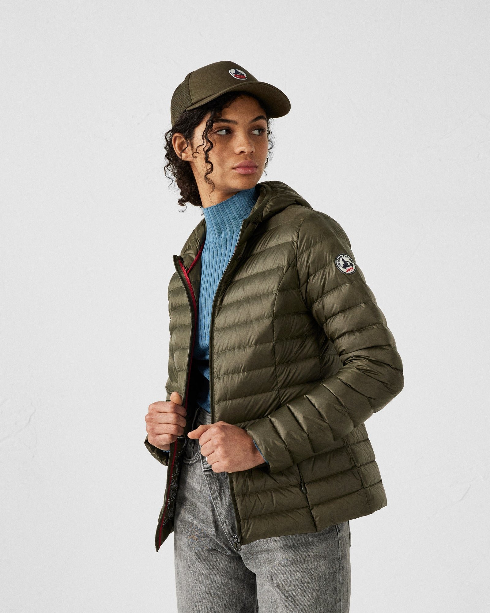 Lightweight hooded puffer jacket Cloe JOTT Green