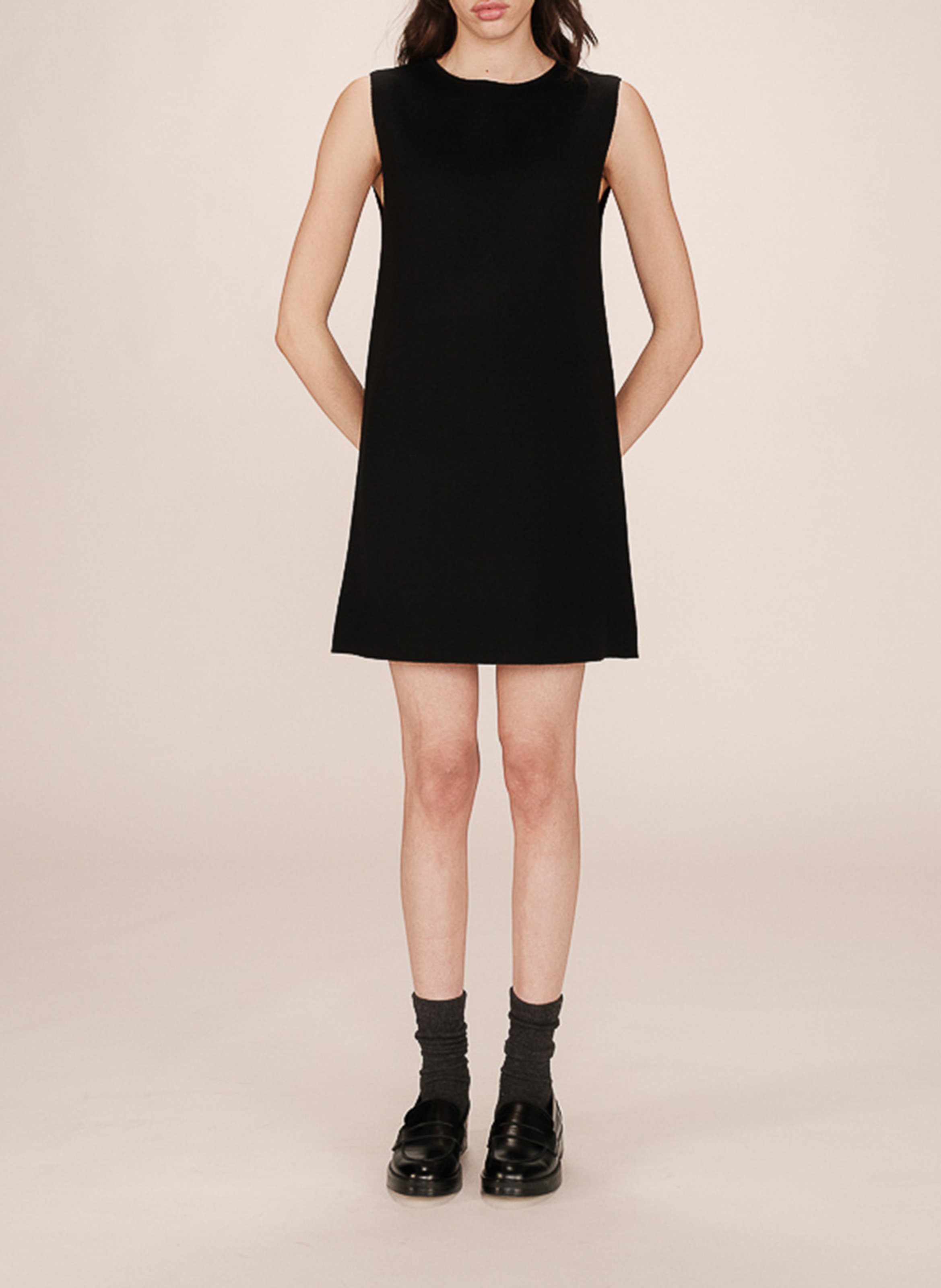 Short sleeveless plain dress GRACE ET MILA Black