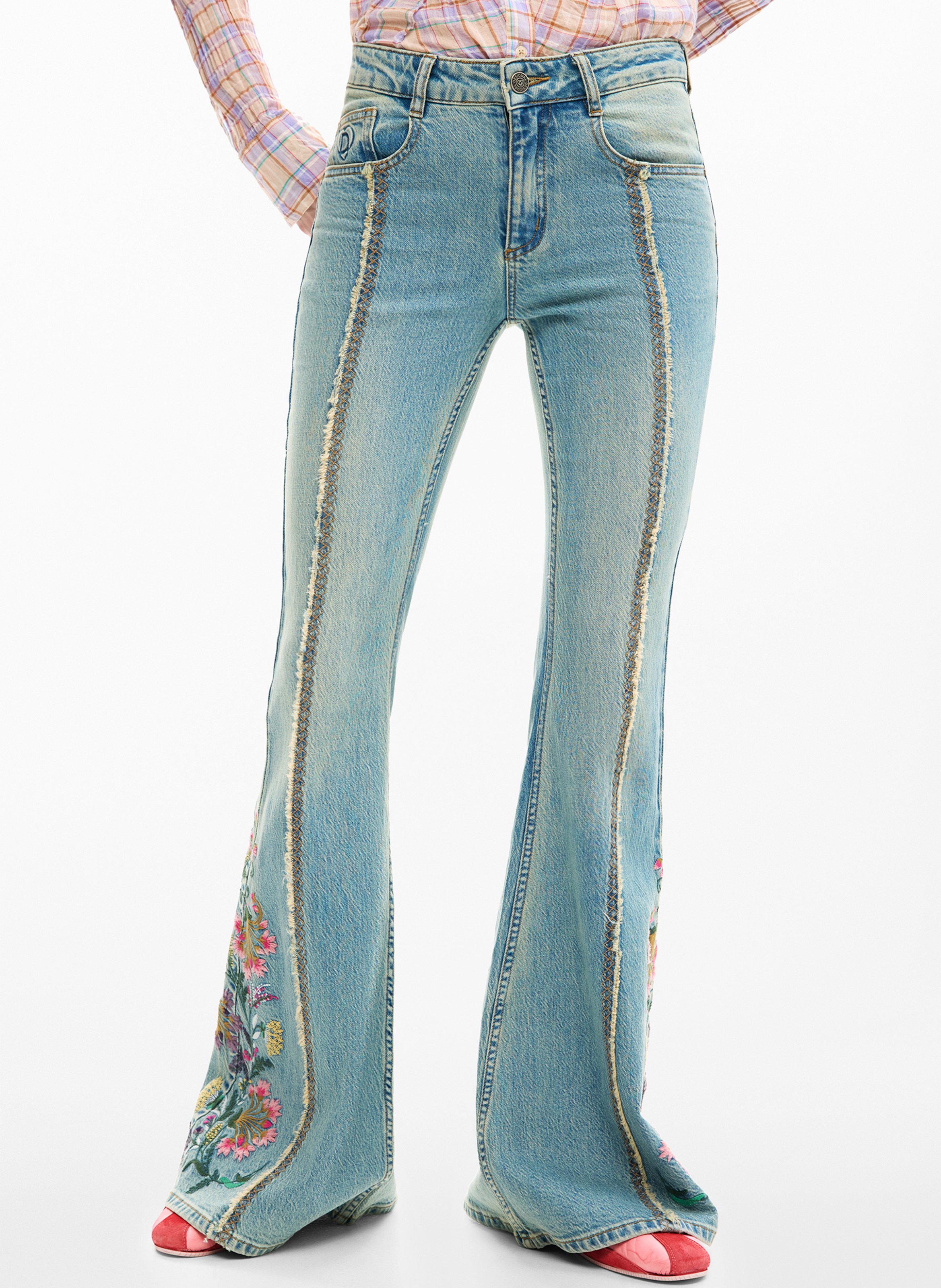 Bestickte Flared Jeans DESIGUAL Blau