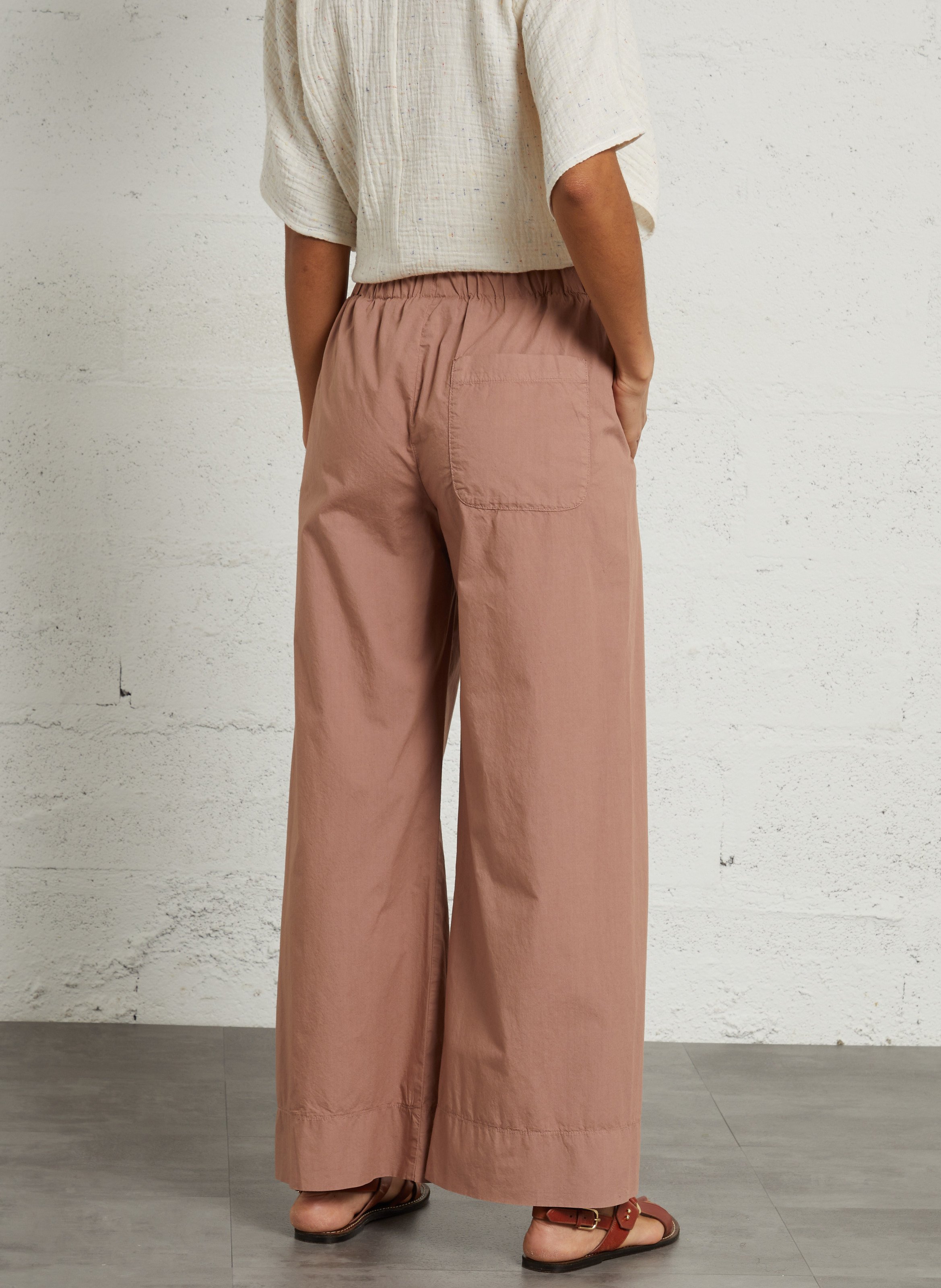 Gerade geschnittene Baumwollhose HOD PARIS Braun