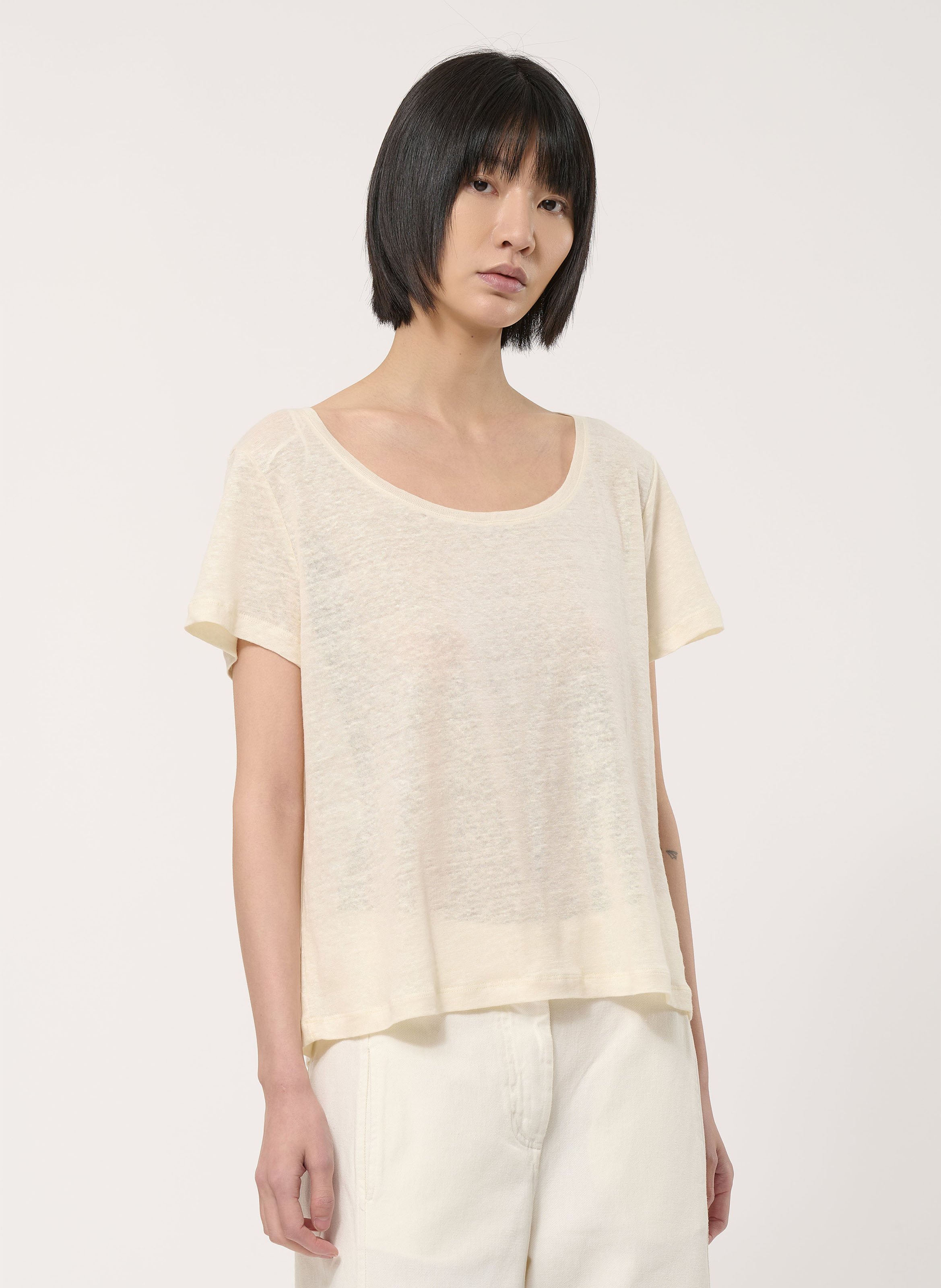 Loose straight linen tee-shirt HUMILITY Beige