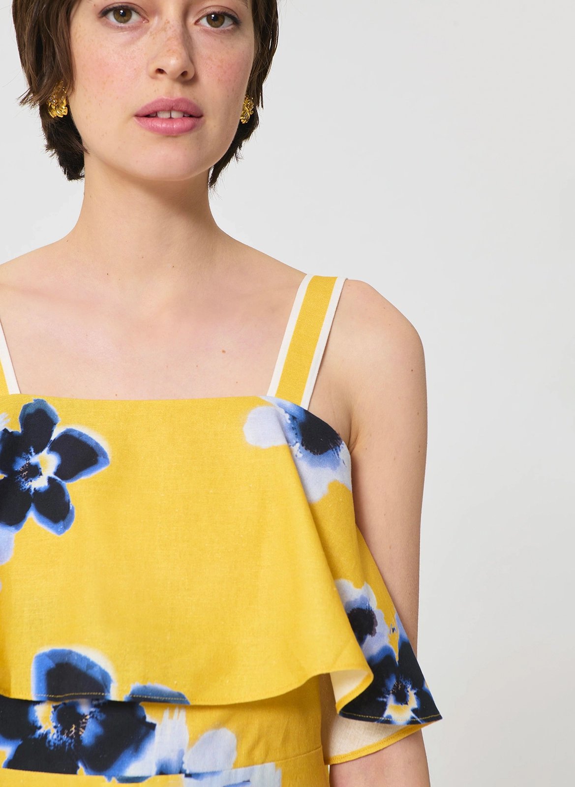 Robe courte col V en lin mélangé TARA JARMON Jaune