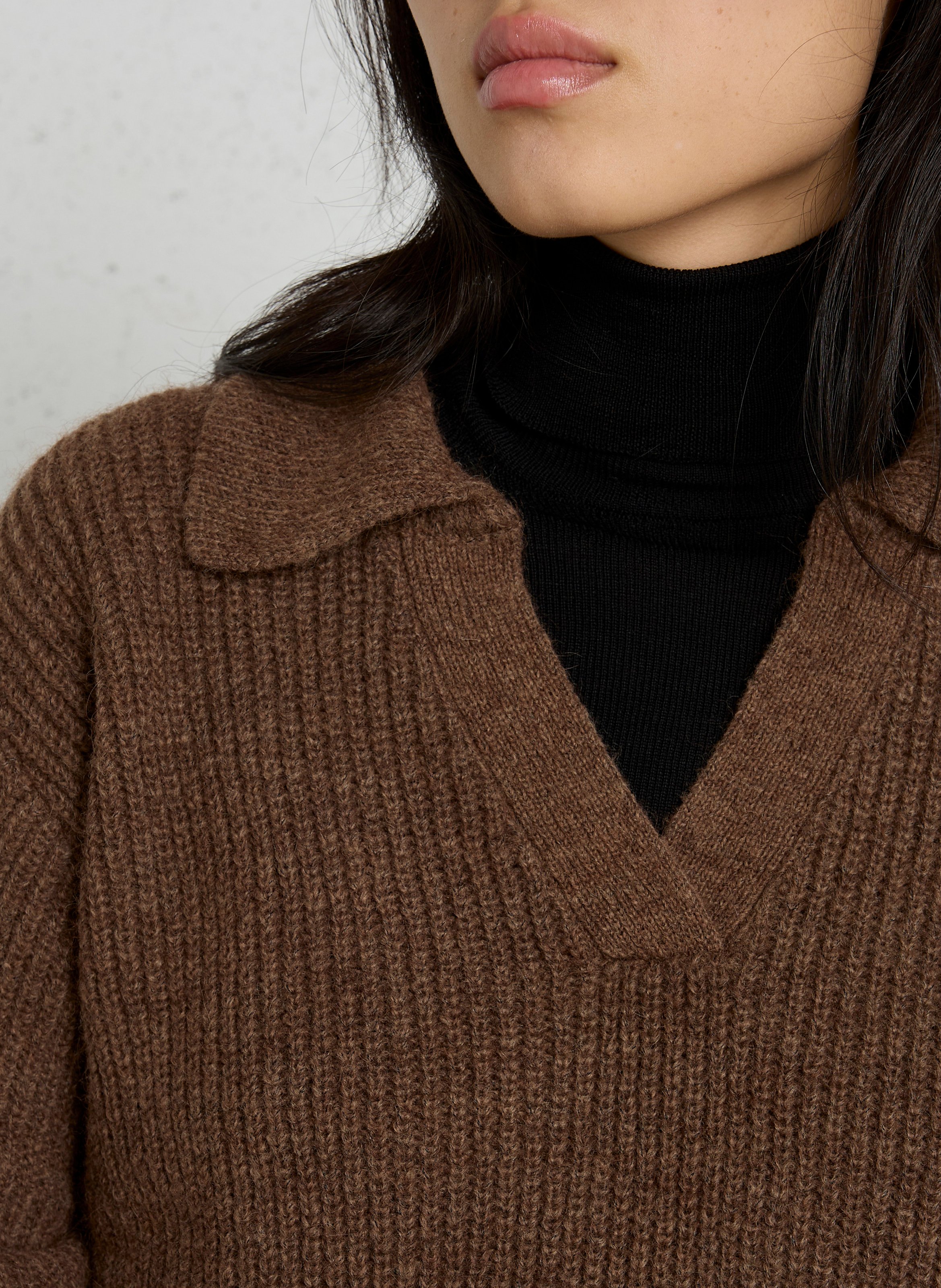 Straight-cut knit sweater DIEGA Brown