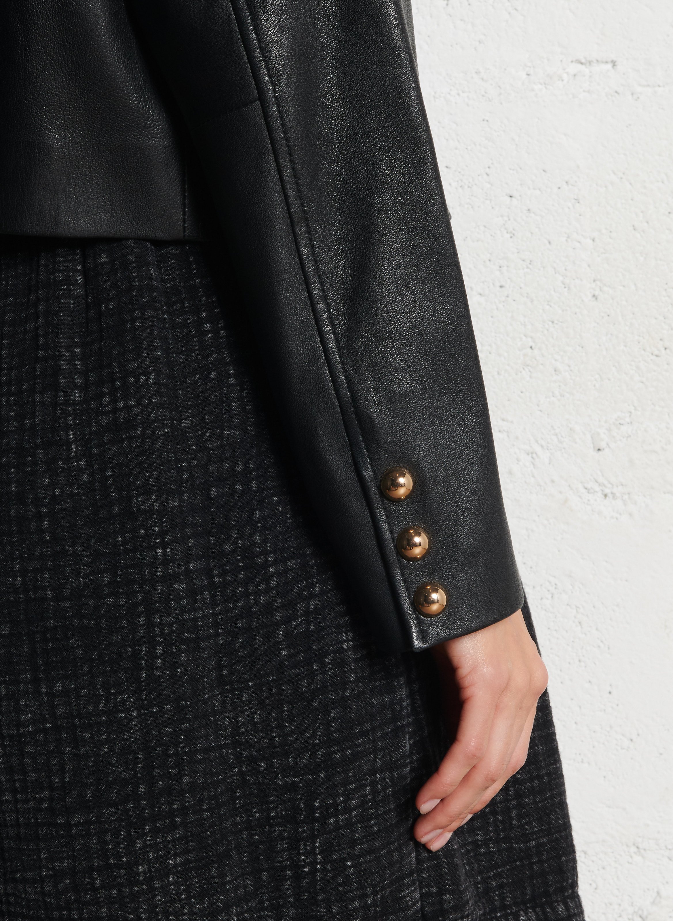 Gerade geschnittene Lederjacke mit Rundhalsausschnitt IKKS Schwarz