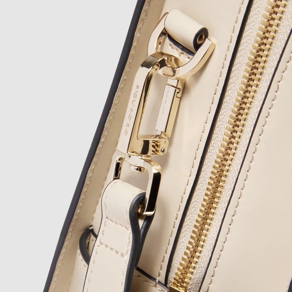 Women's laptop bag with iPad® compartment, shock protection, and RFID protection PIQUADRO Beige