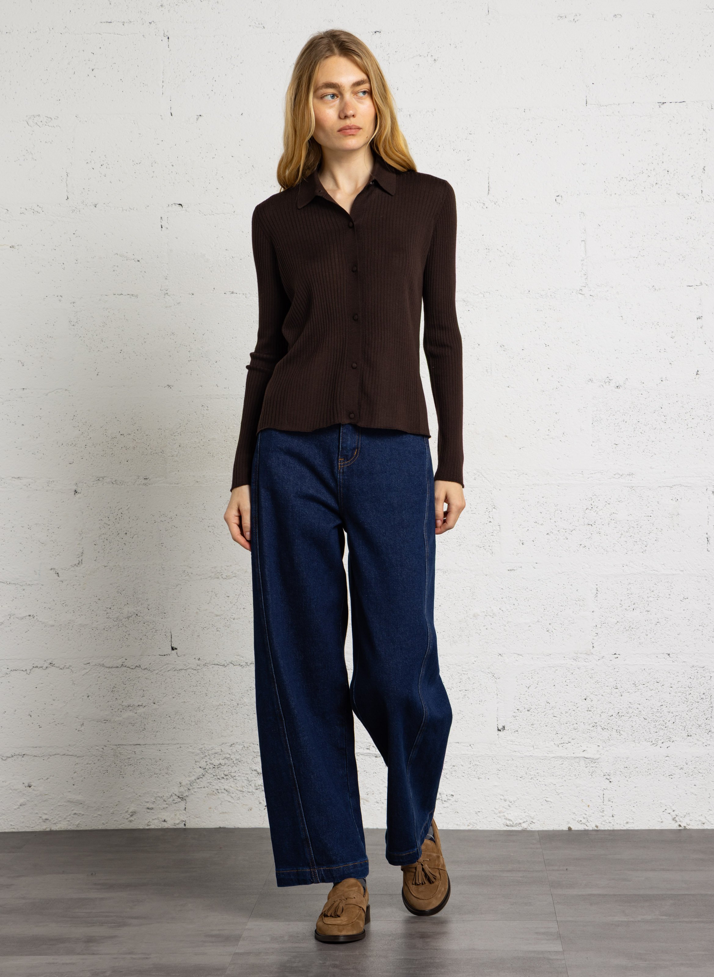 Strickjacke aus Wolle mit klassischem Kragen MAJESTIC FILATURES Braun