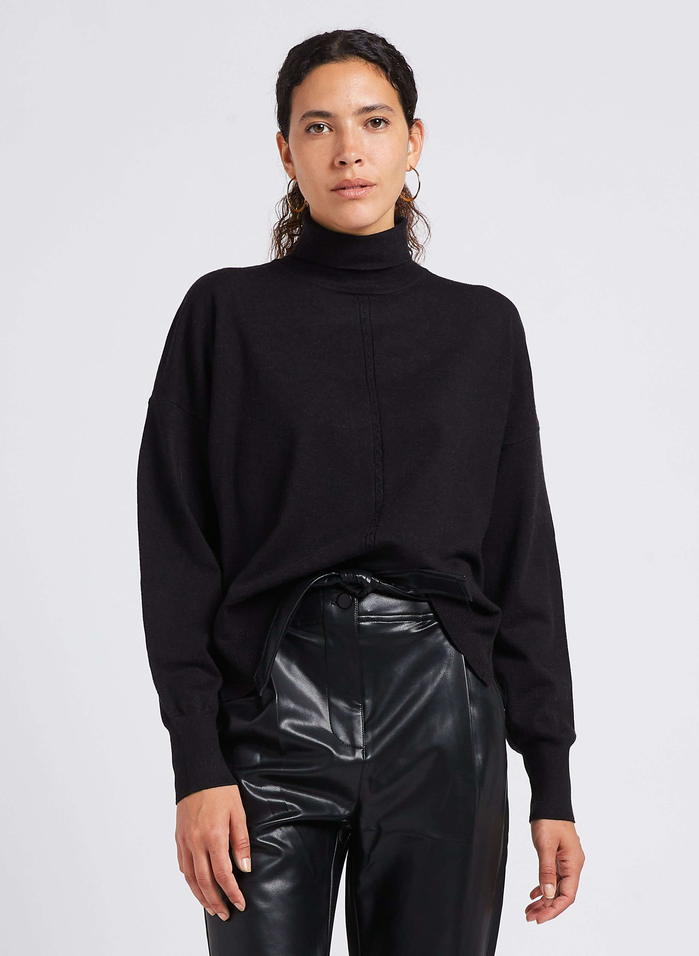 Black loose outlet turtleneck