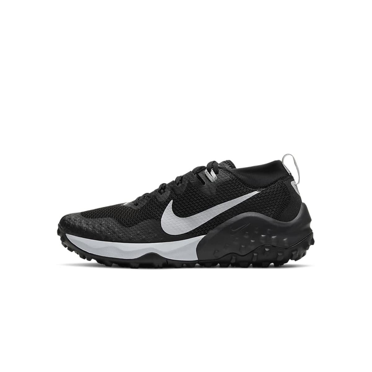 Low-top sneakers NIKE Black