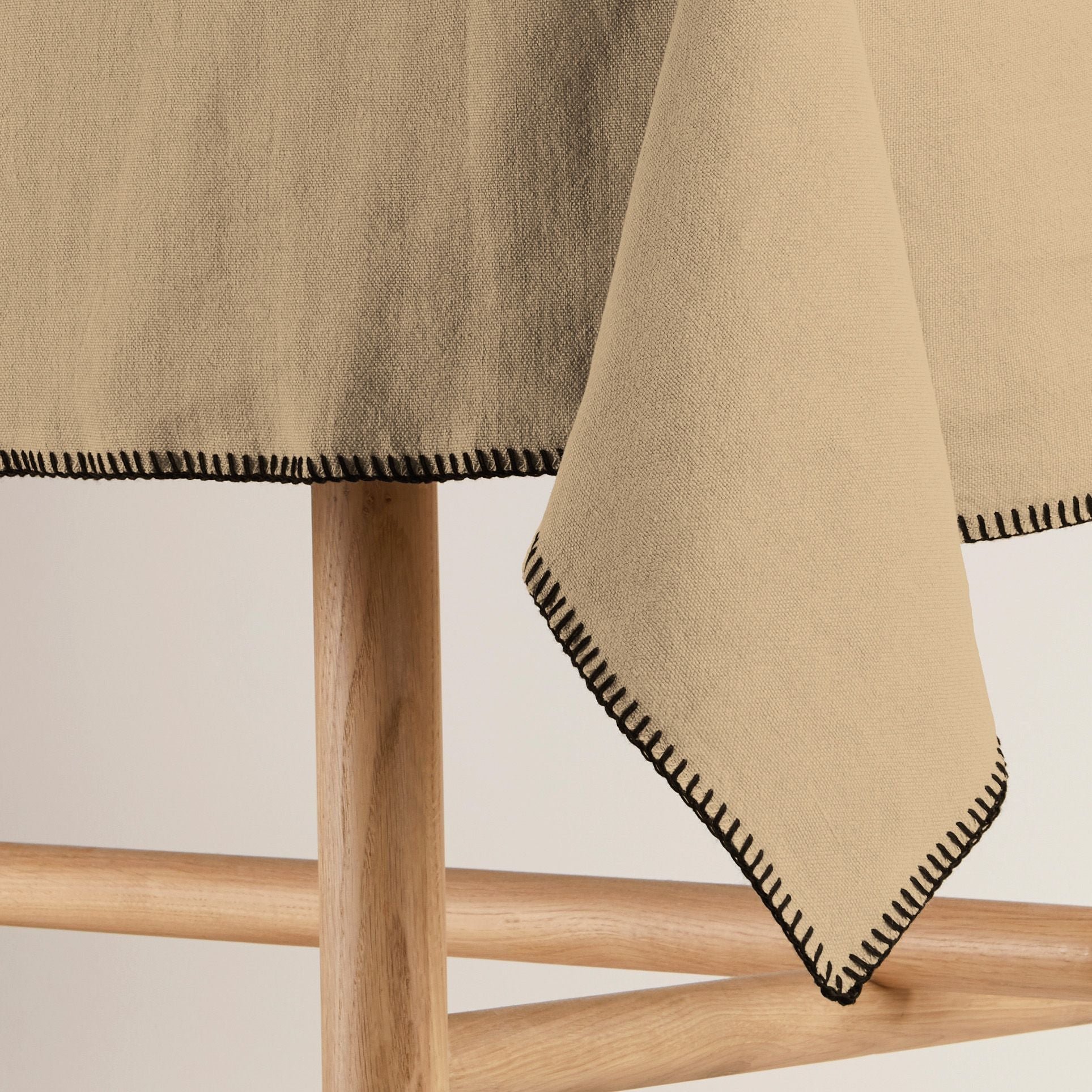 NINO - Rectangular linen tablecloth MADURA Beige