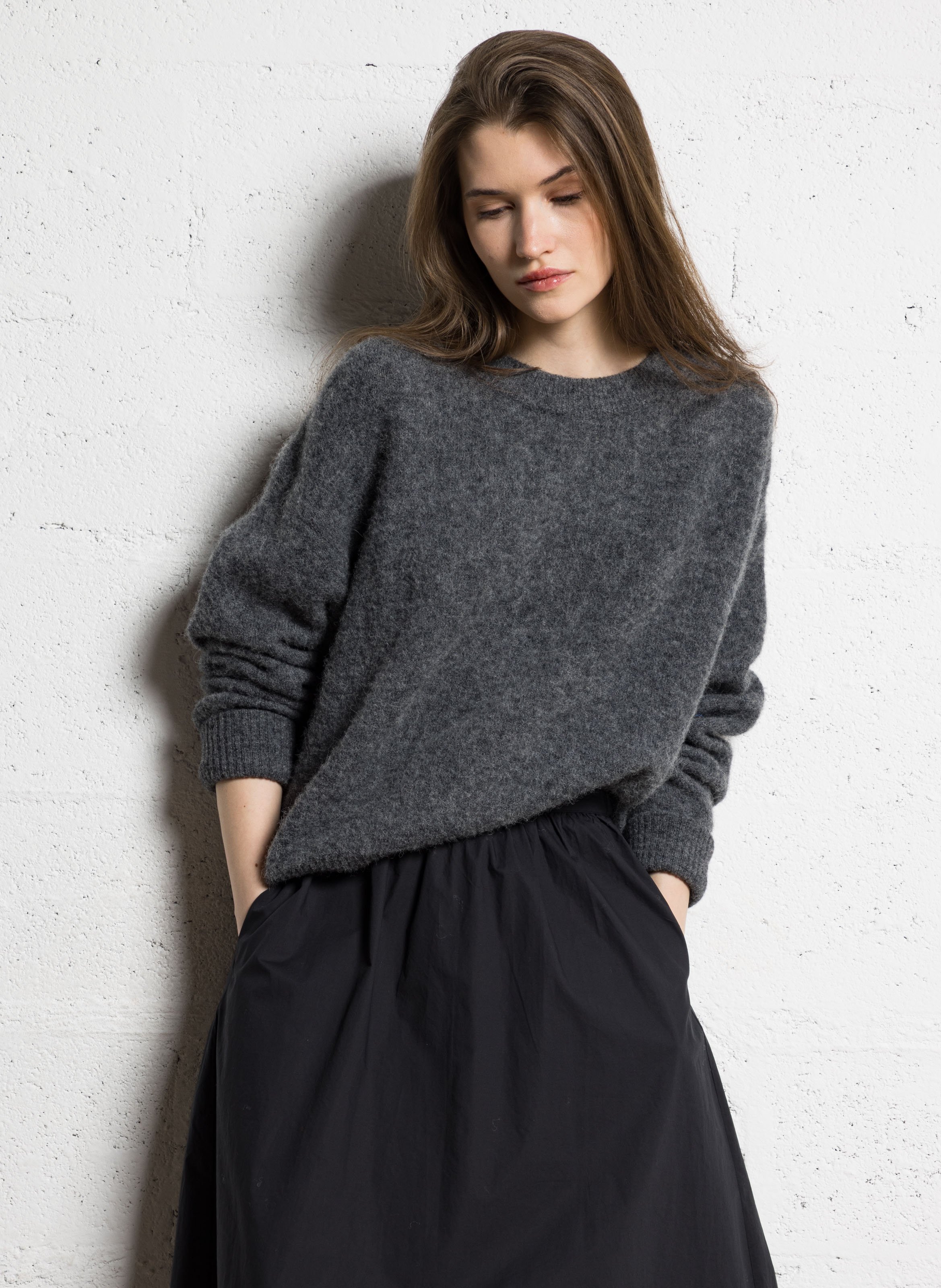 Weit geschnittener Rundhalspullover aus Wollmix AMERICAN VINTAGE Grau