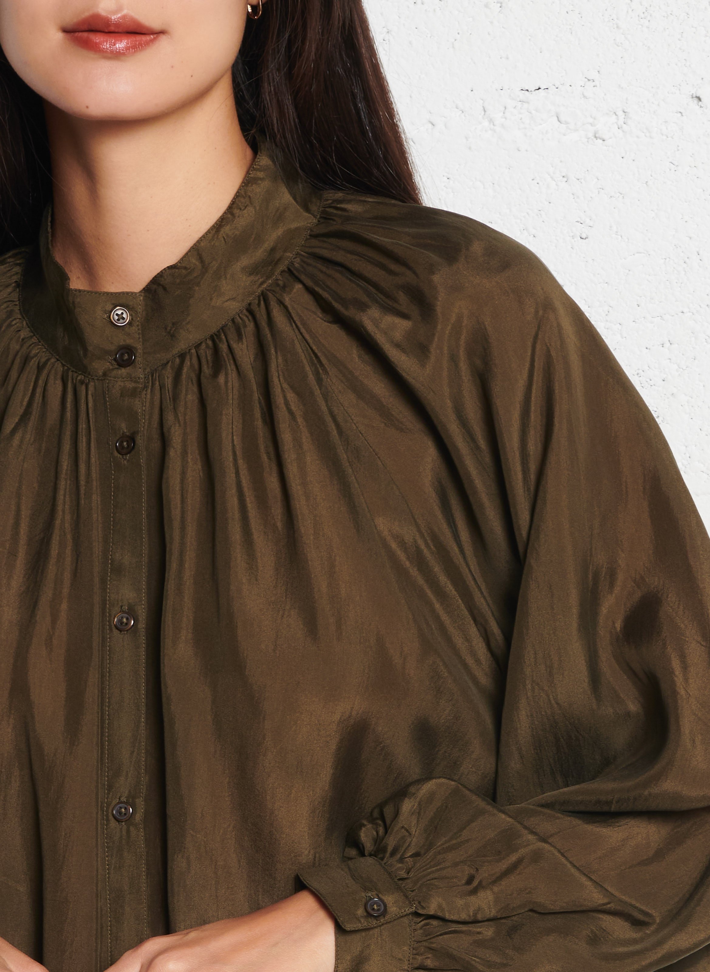 Silk high-neck blouse BELLEPIECE Green