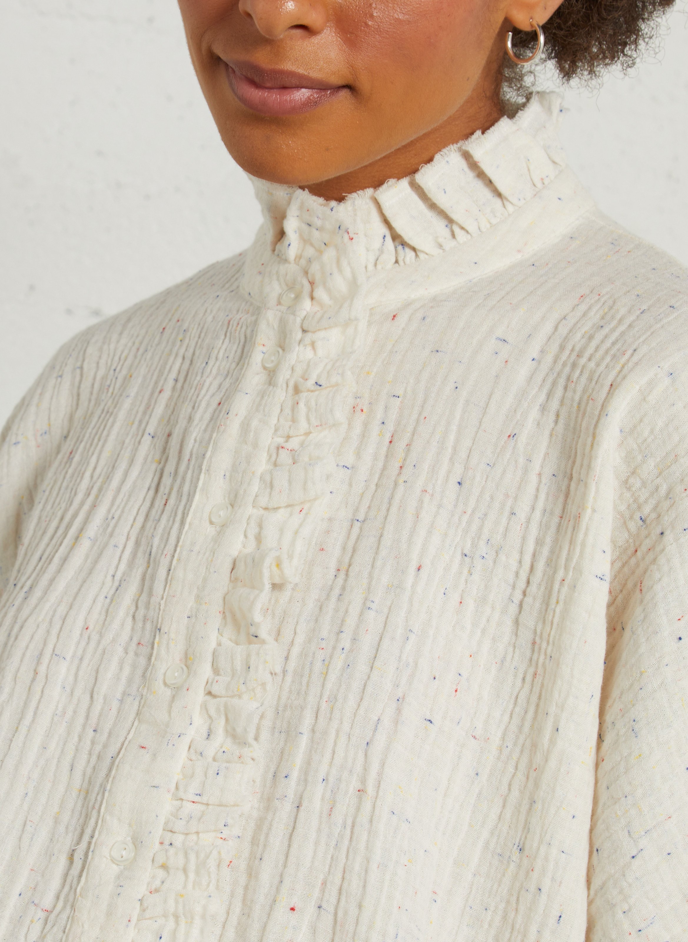 Weites Hemd mit viktorianischem Kragen aus Baumwolle HOD PARIS Beige