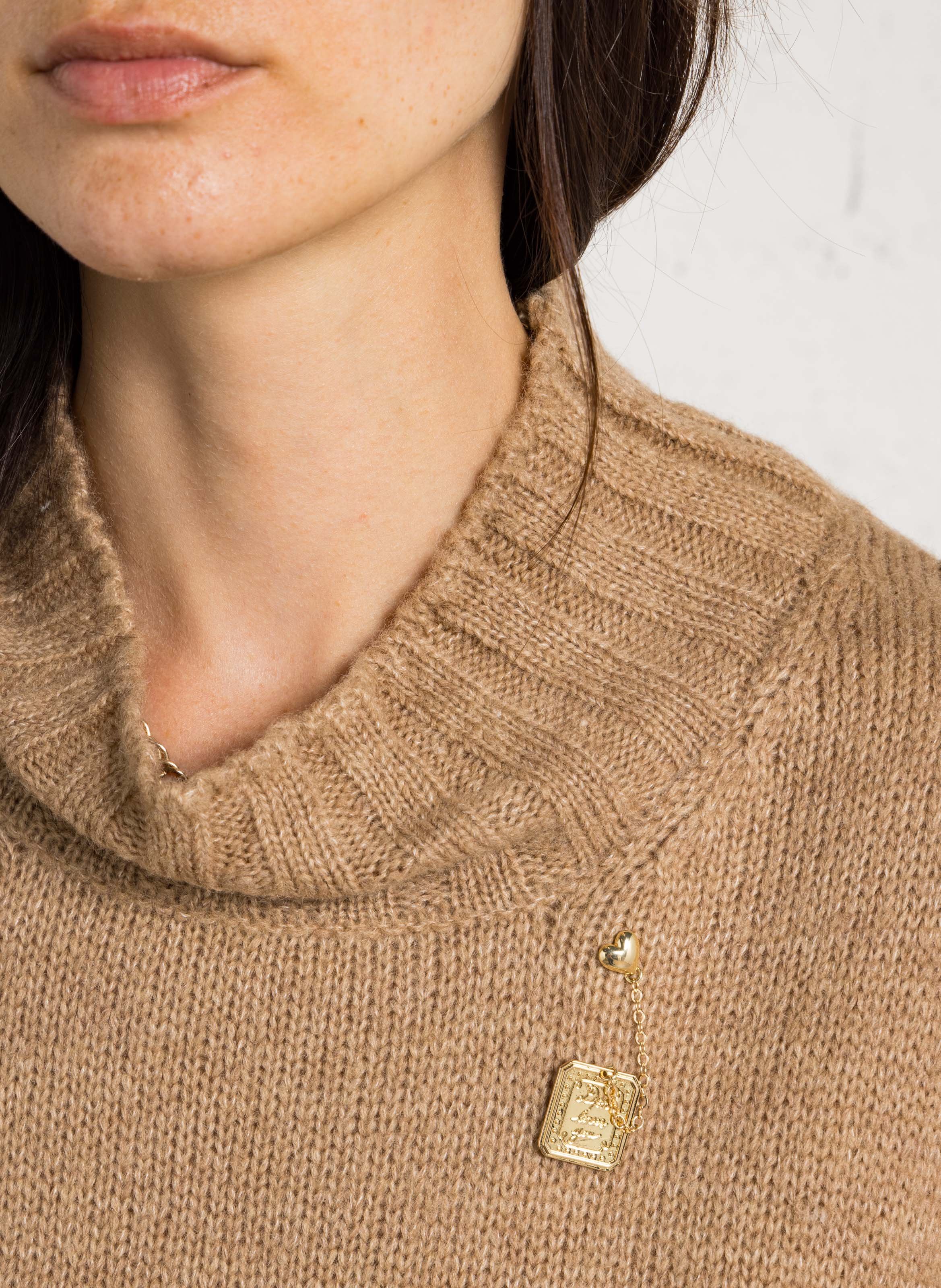 Fancy brass brooch DES PETITS HAUTS Golden