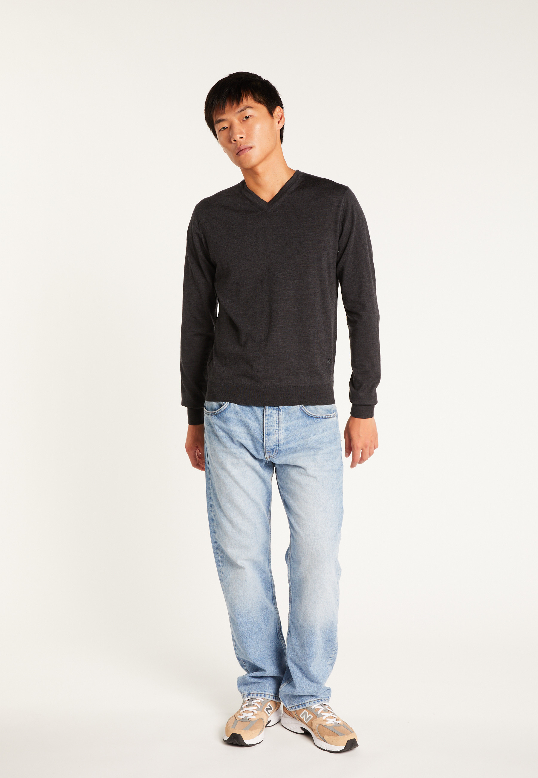 Bunelle wool V-neck sweater MAISON MONTAGUT Grey