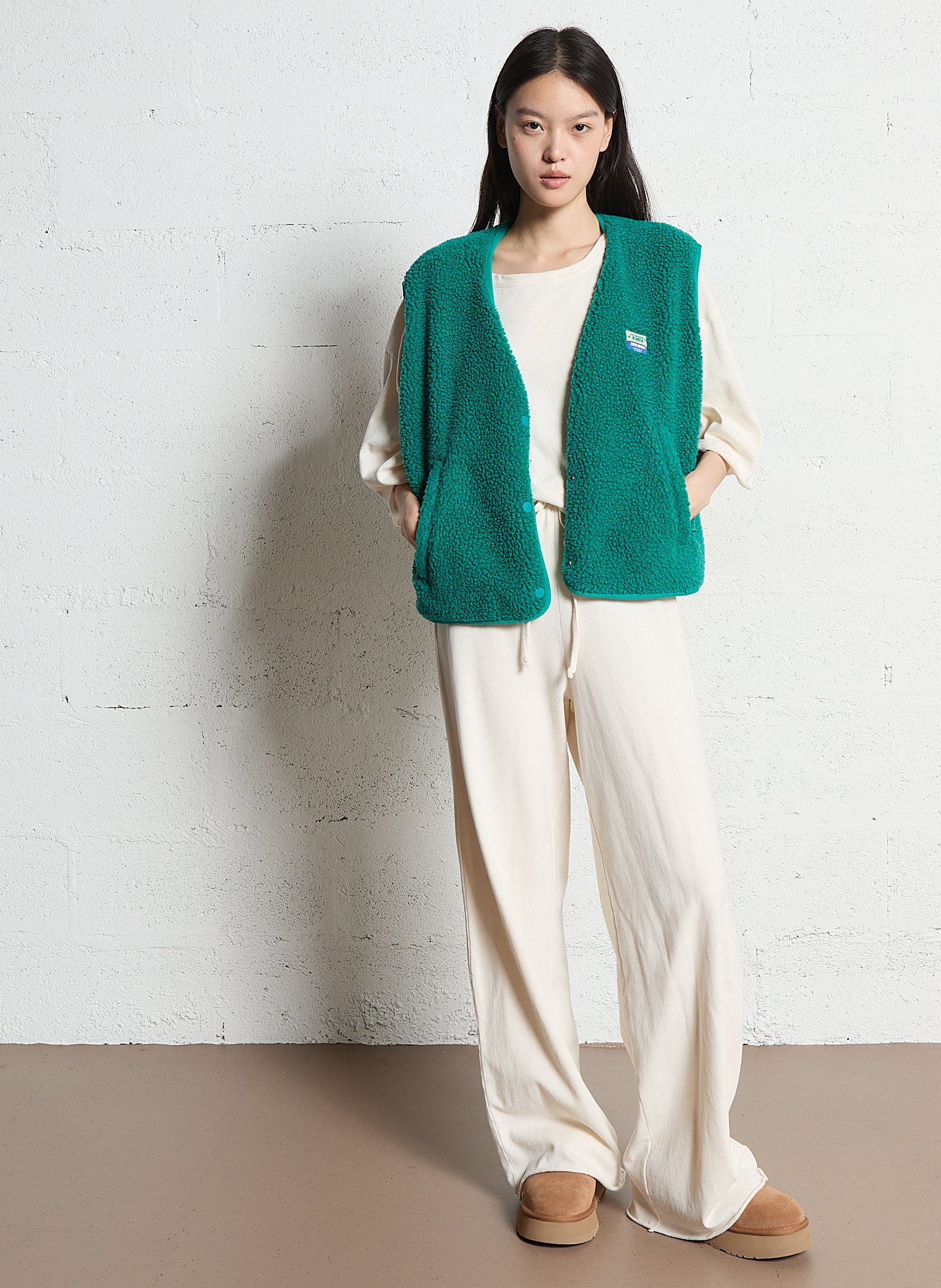 Gilet col rond molletonné sans manches AMERICAN VINTAGE Vert